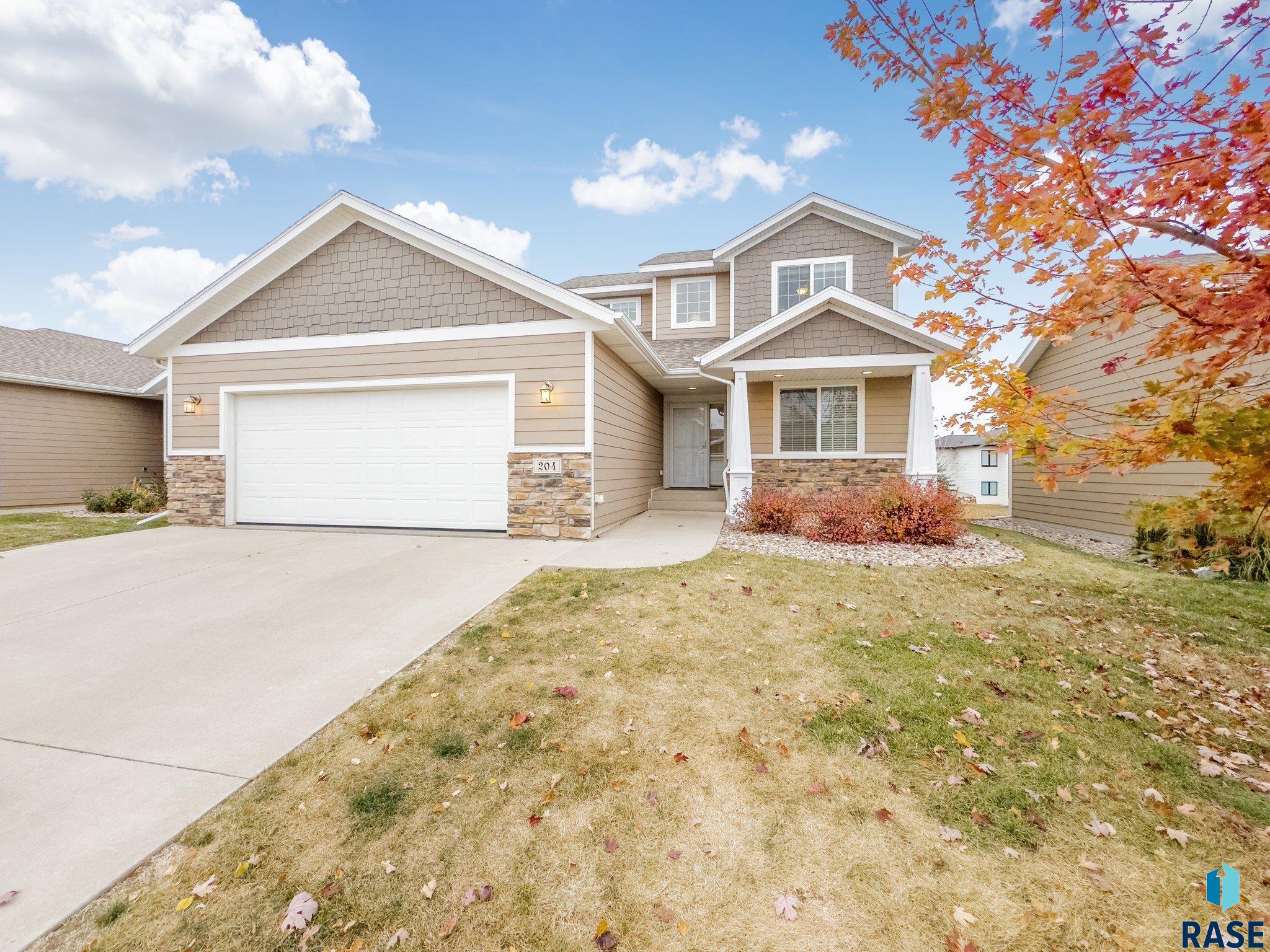 204 E 81st Pl Place, Sioux Falls, South Dakota image 1