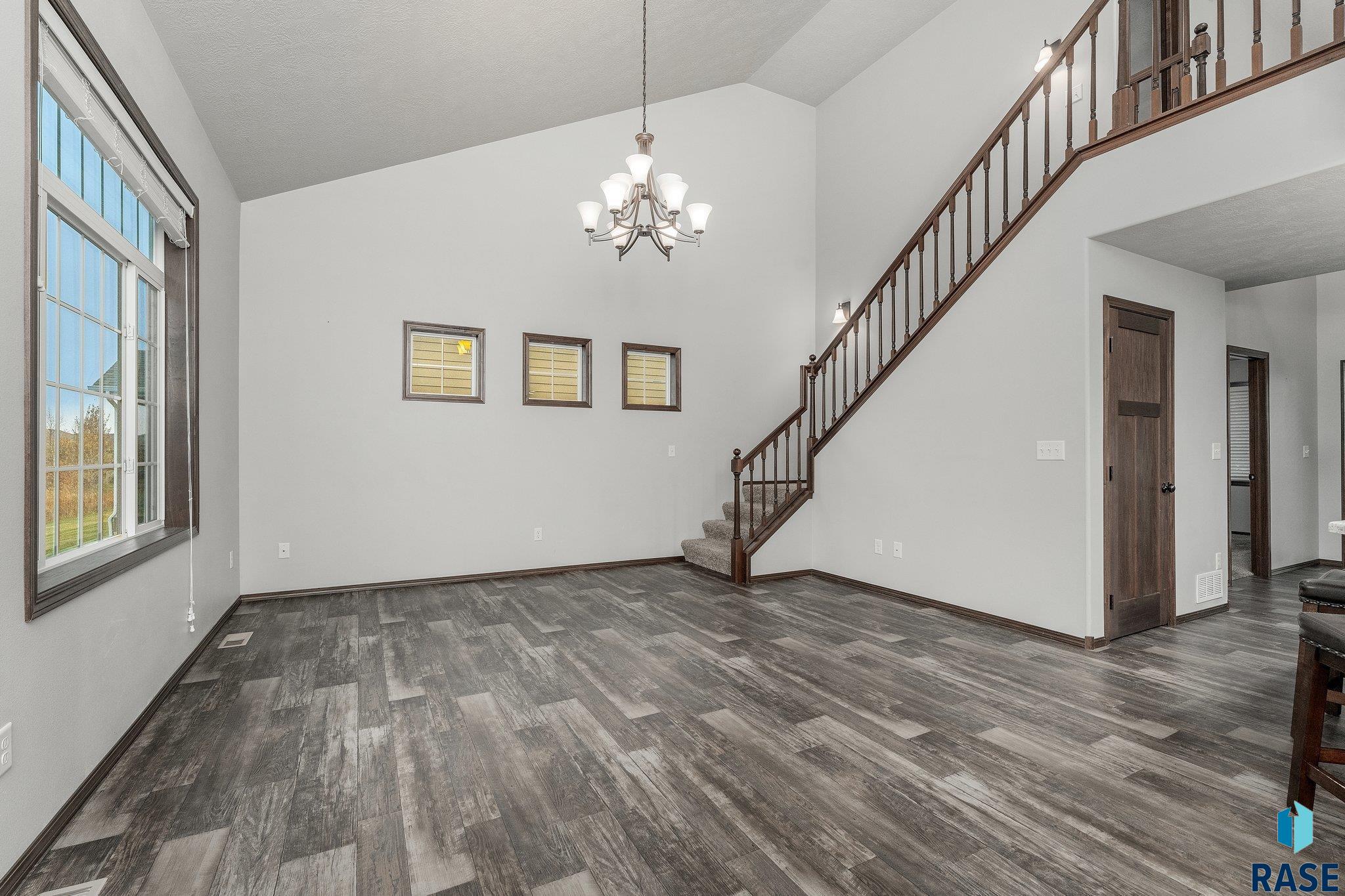 204 E 81st Pl Place, Sioux Falls, South Dakota image 13