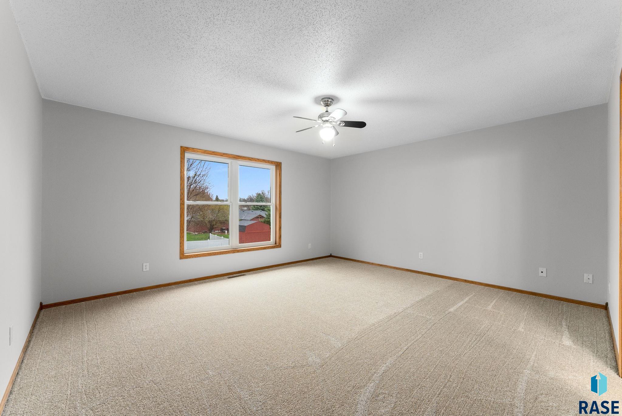 204 E 9th St Street, Crooks, New Jersey image 19