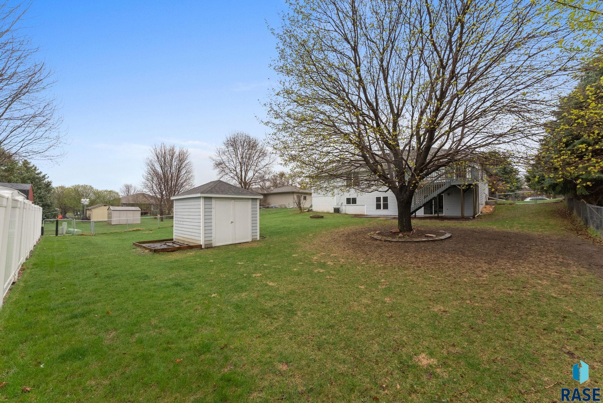 204 E 9th St Street, Crooks, New Jersey image 49