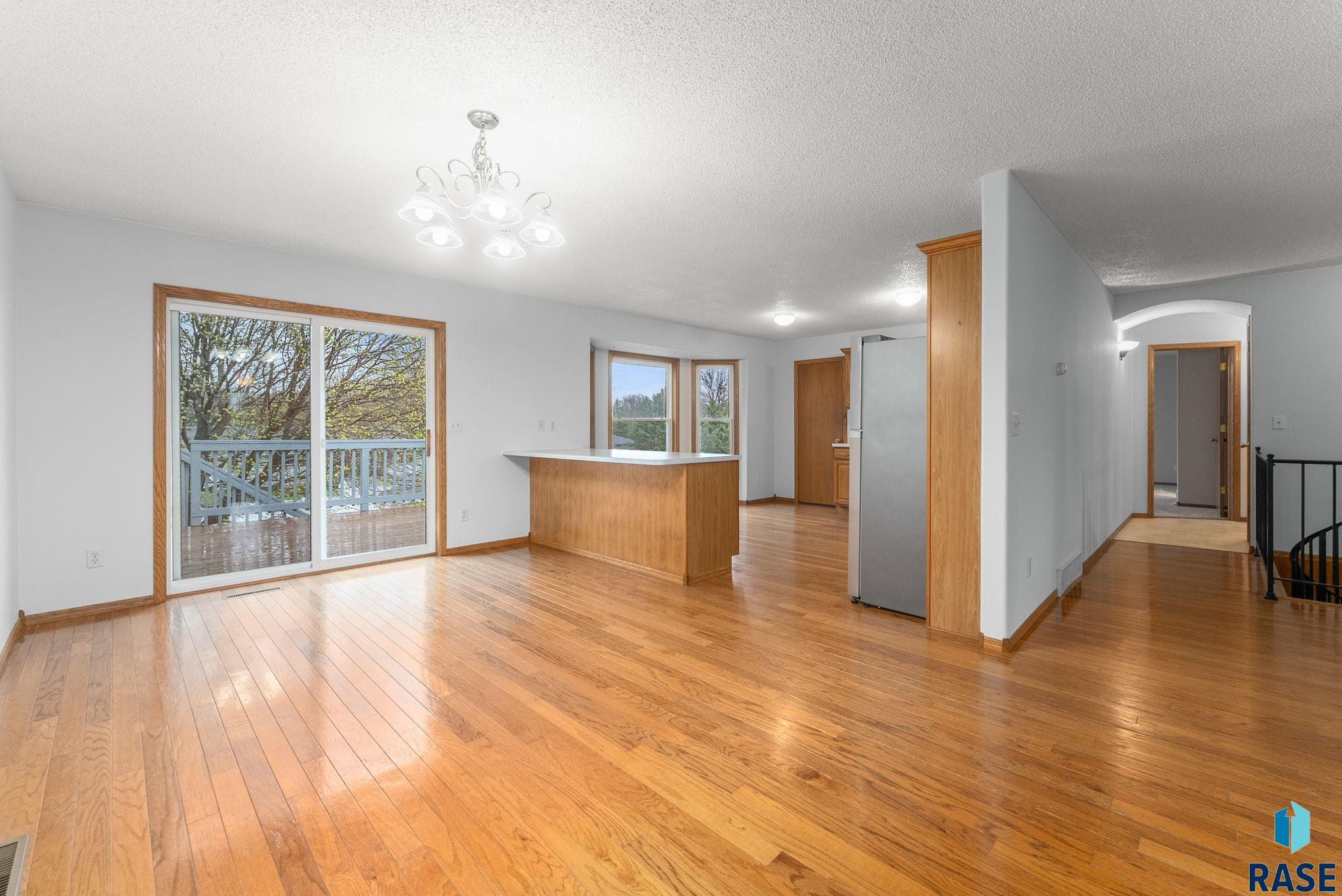 204 E 9th St Street, Crooks, New Jersey image 11