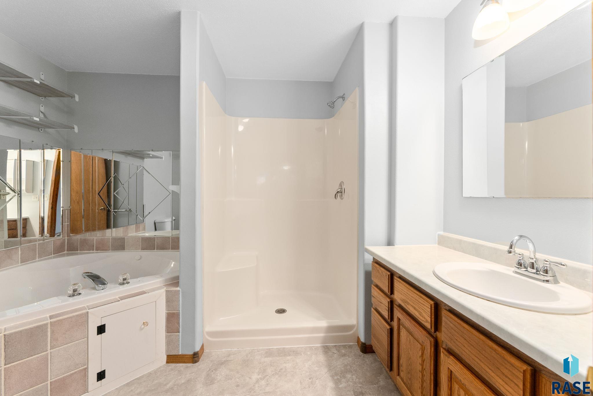 204 E 9th St Street, Crooks, New Jersey image 23