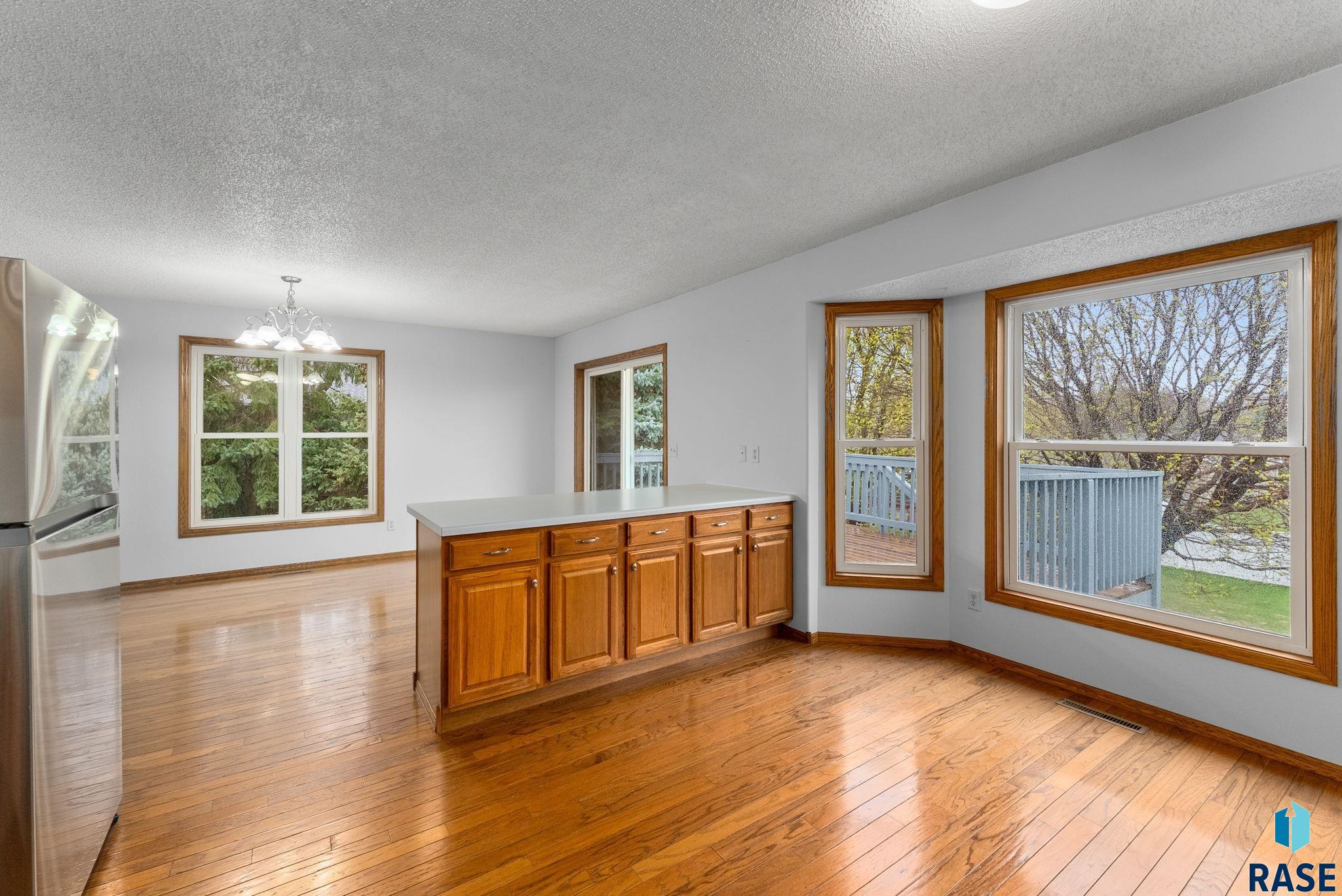 204 E 9th St Street, Crooks, New Jersey image 16