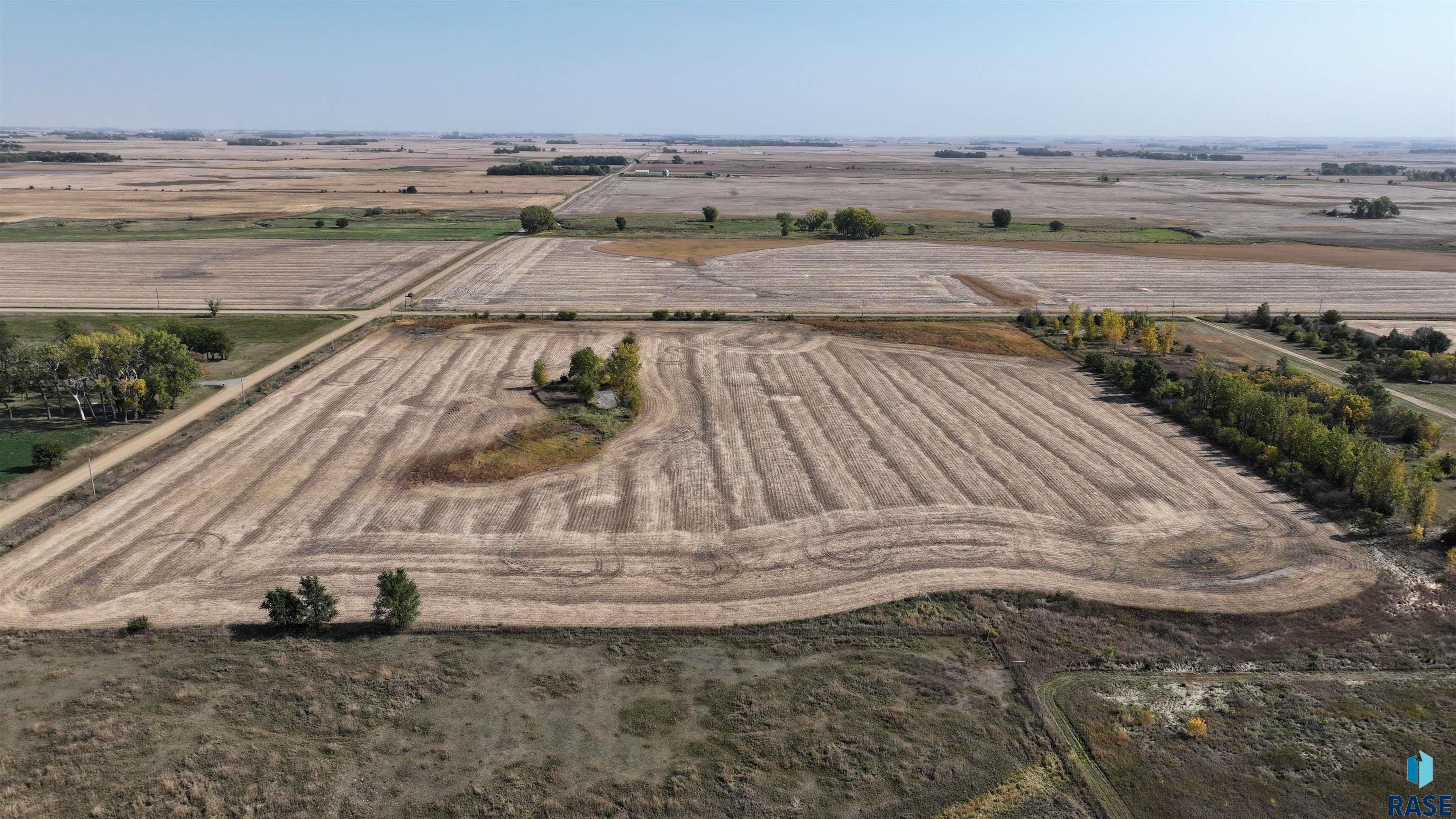 281st/465th St Street, Lennox, South Dakota image 2