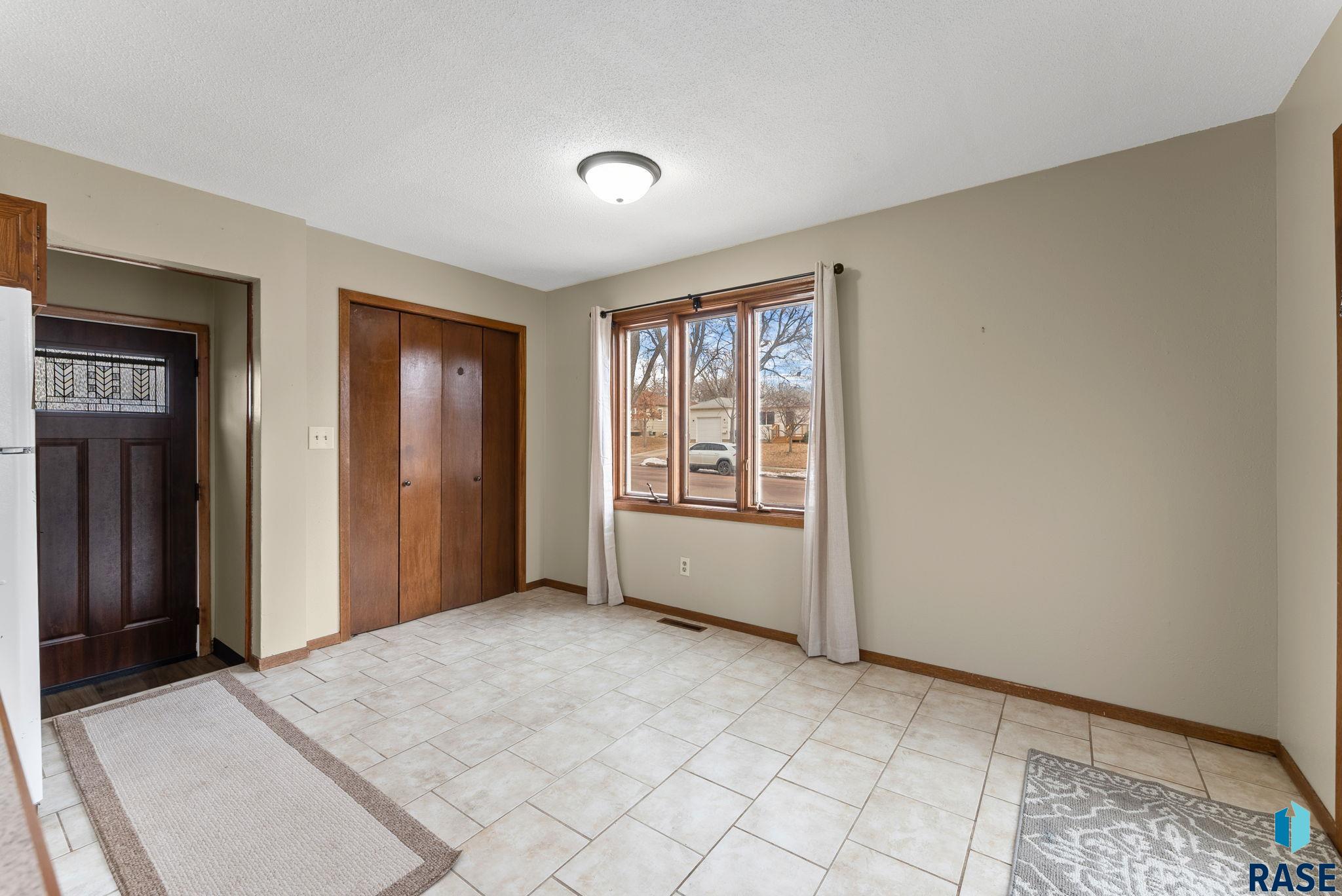 925 S Holt Ave Avenue, Sioux Falls, New Jersey image 8