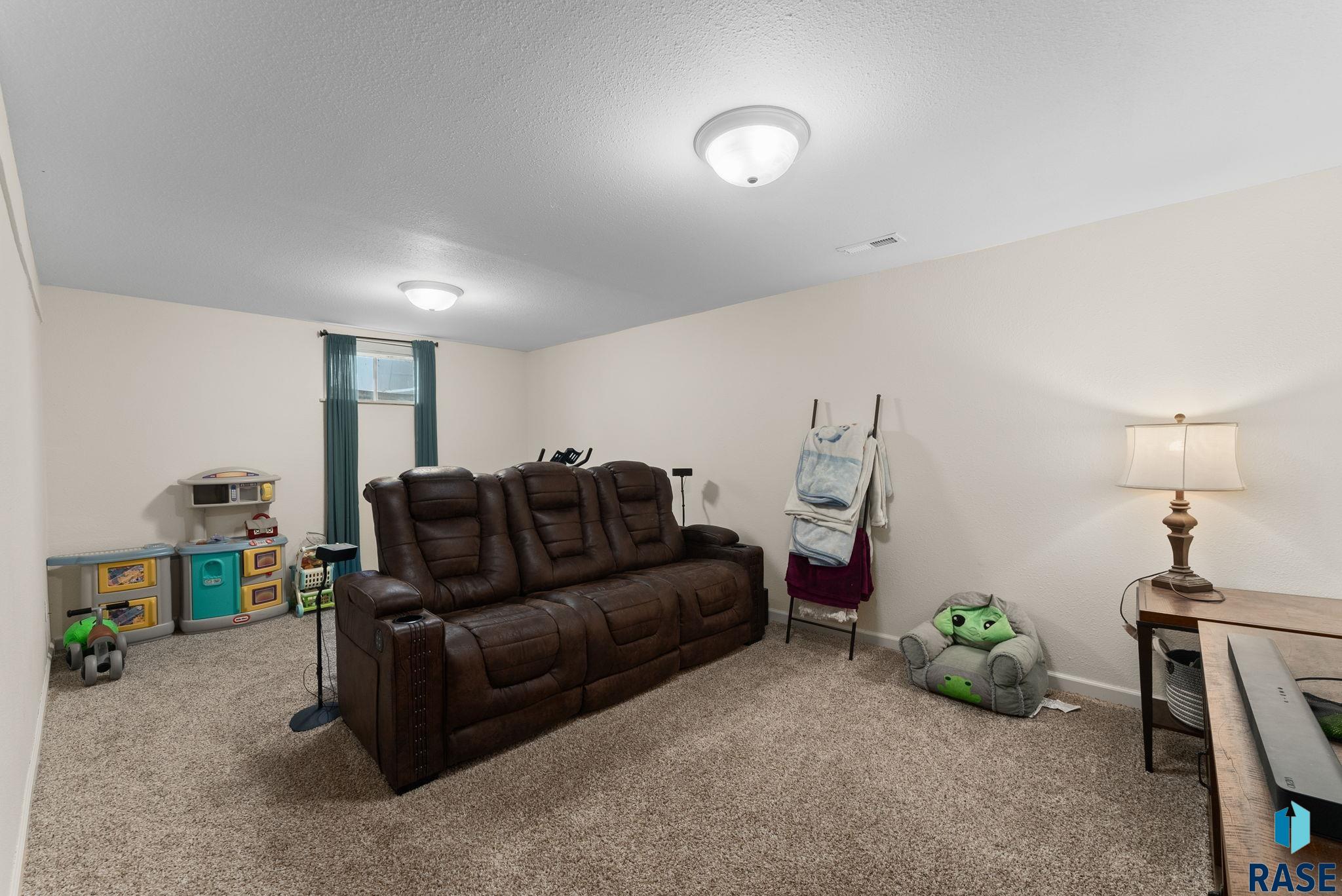 6116 W Cheyenne Ct Court, Sioux Falls, South Dakota image 14