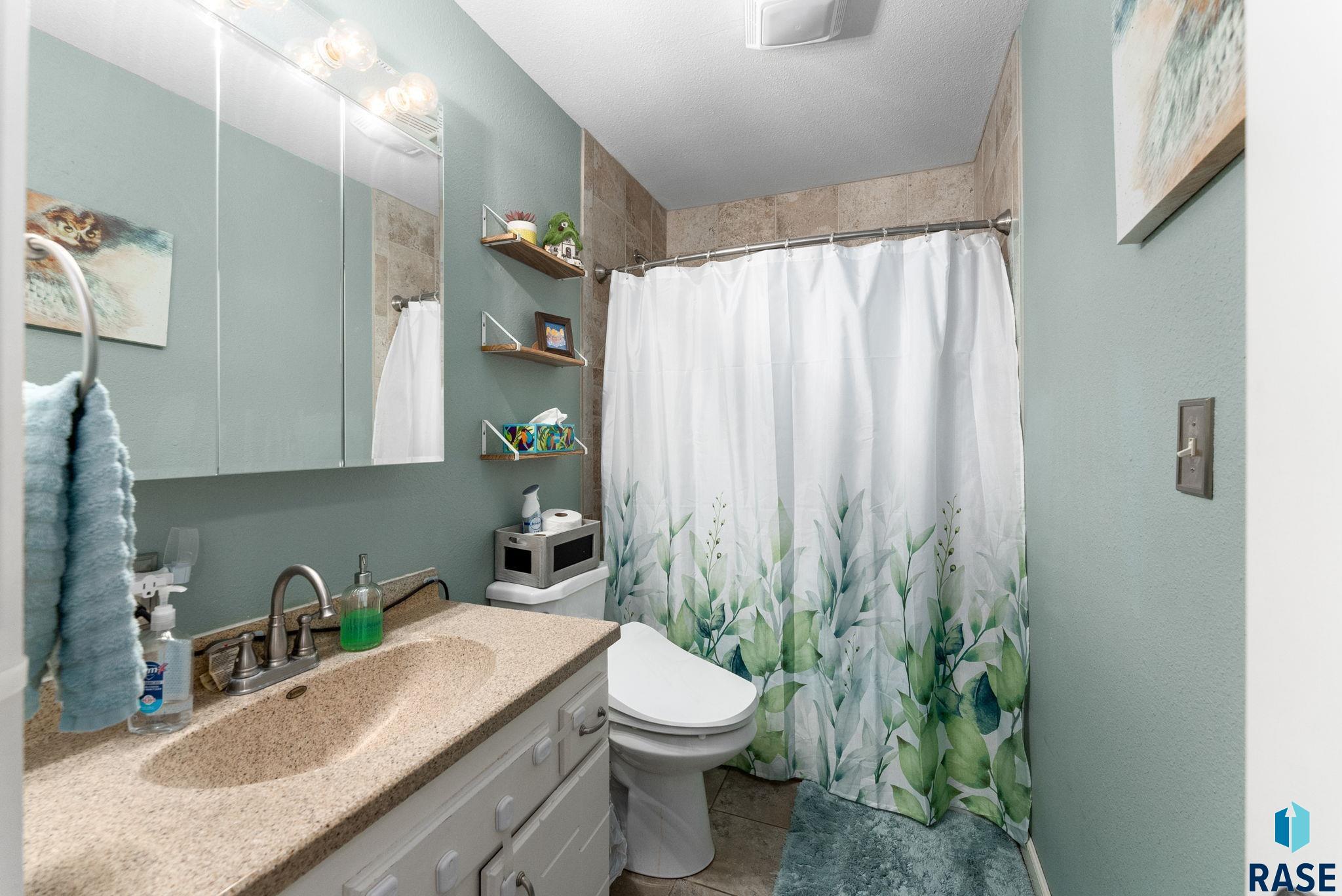 6116 W Cheyenne Ct Court, Sioux Falls, South Dakota image 9