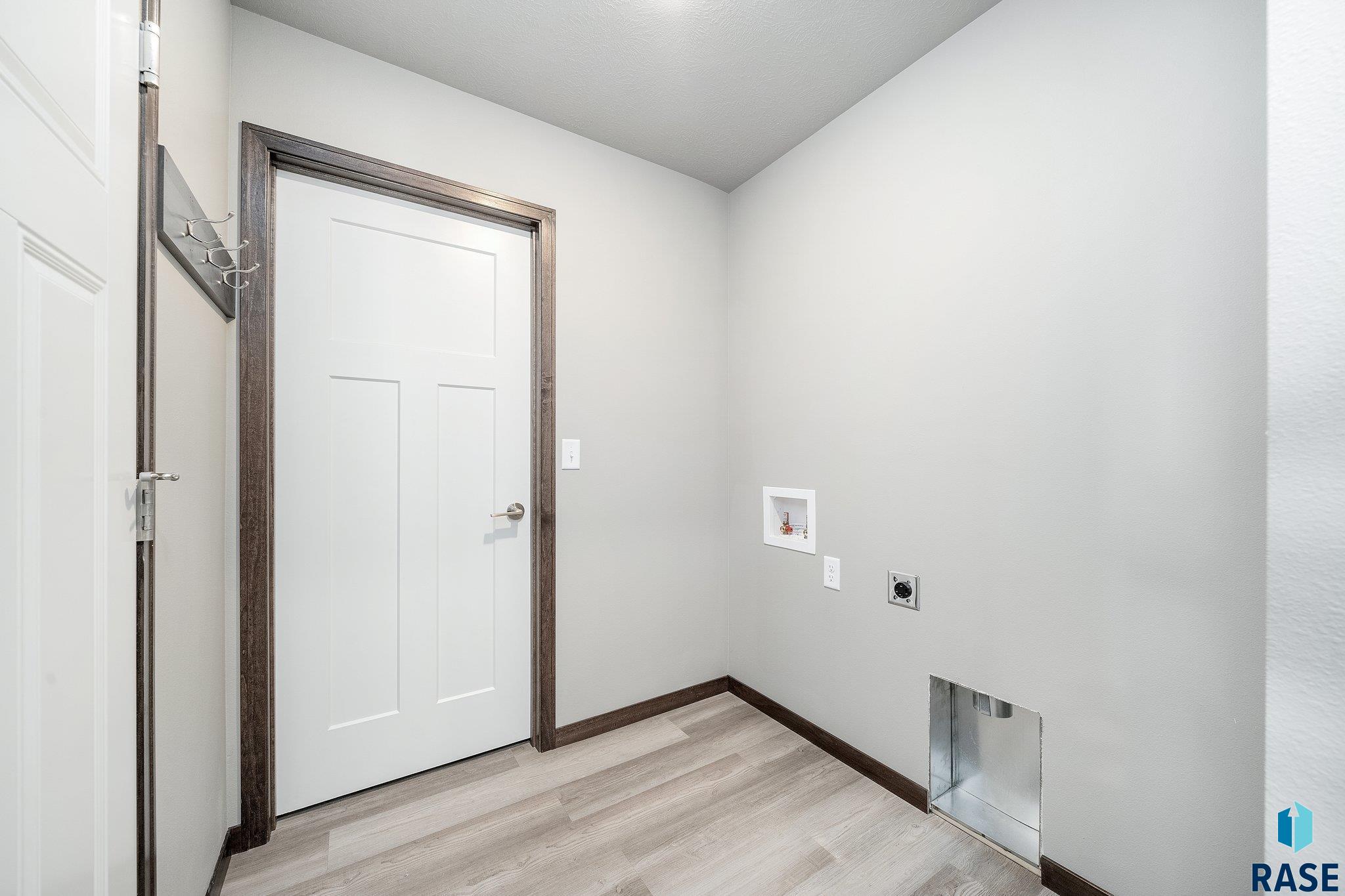 6713 E Thimbleweed St Street, Sioux Falls, New Jersey image 12
