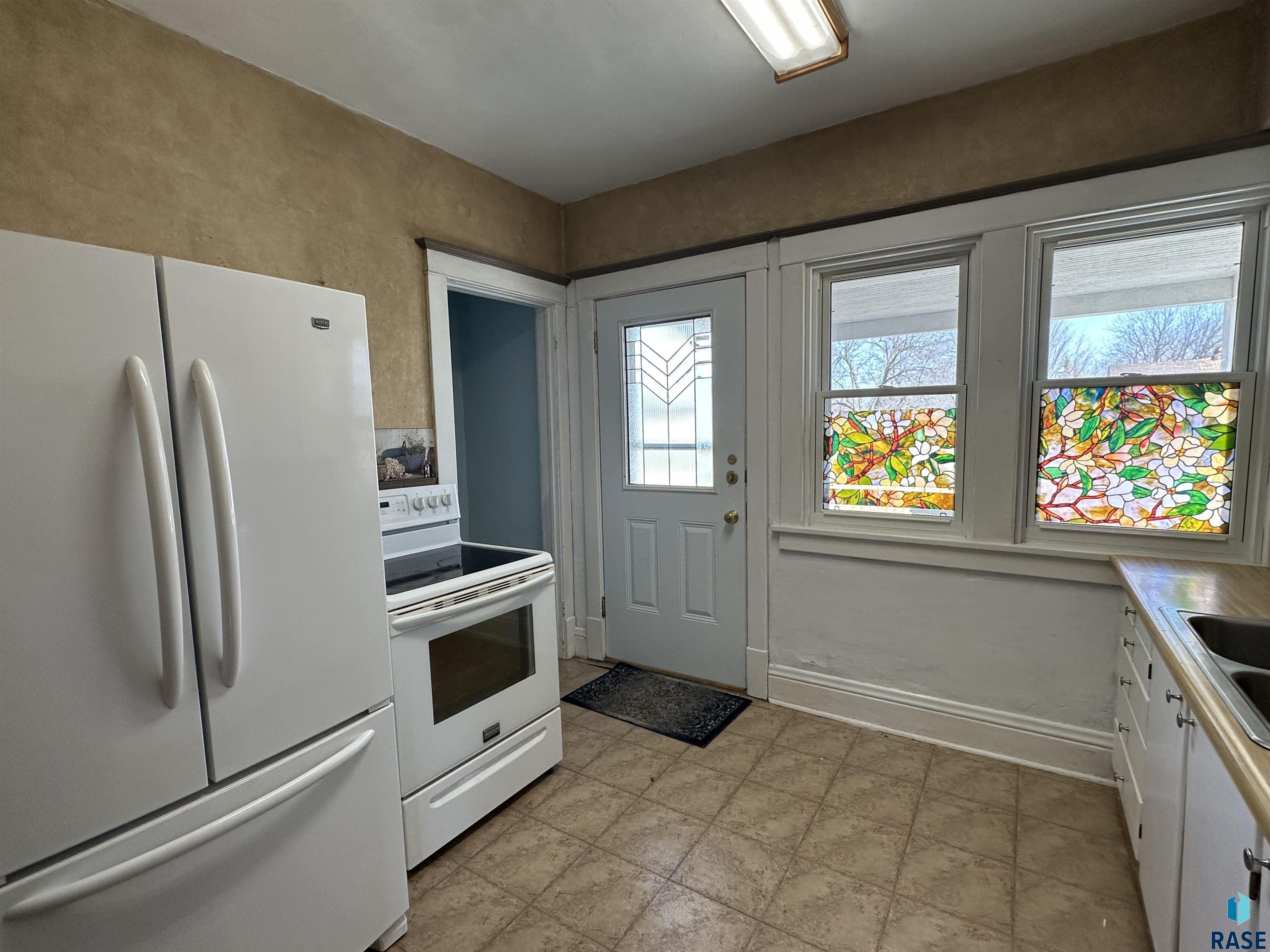 742 N Freeman St Street, Luverne, Minnesota image 9