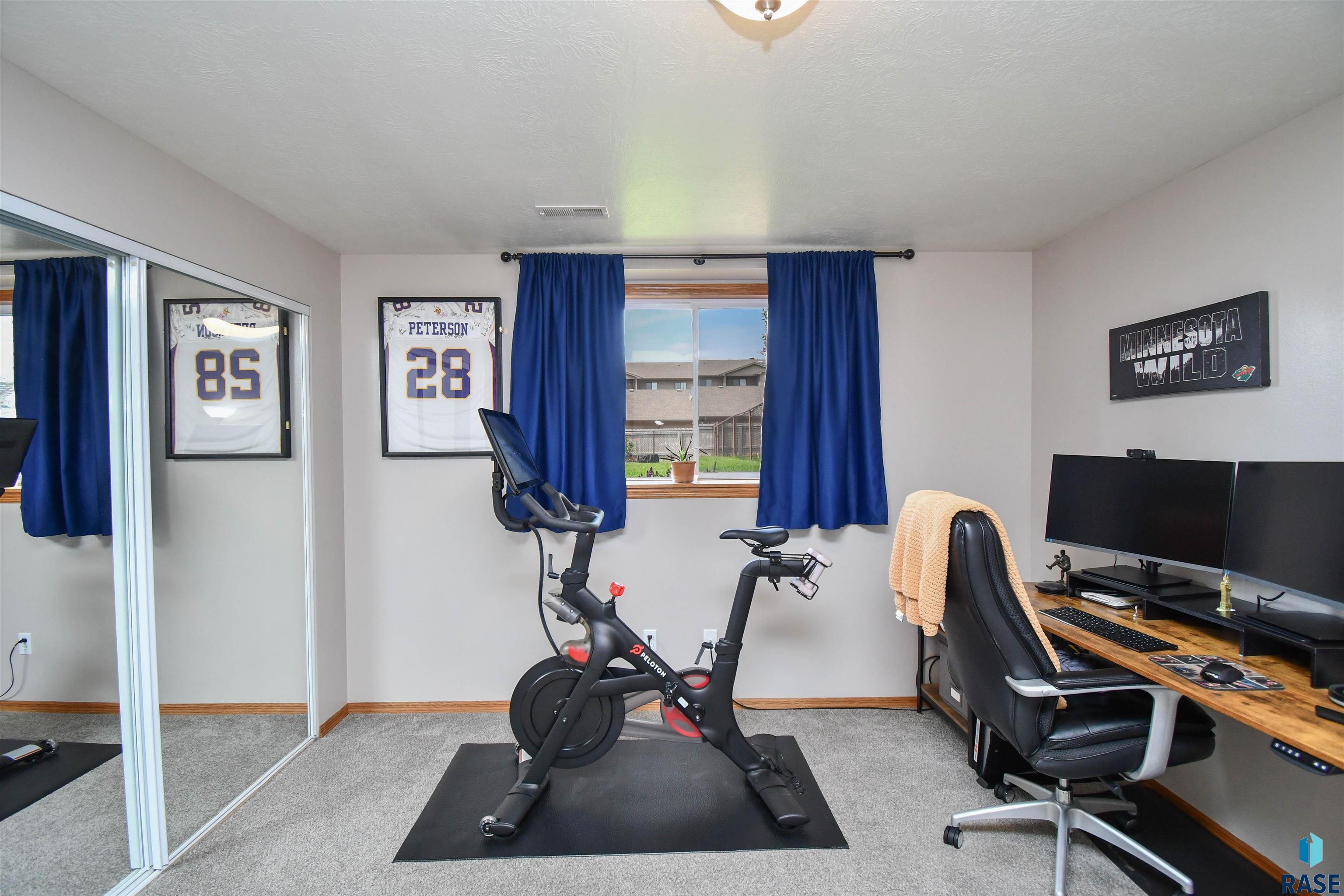 Sioux Falls, South Dakota 57110, United States, 2 Bedrooms Bedrooms, ,2 BathroomsBathrooms,Residential,Active,222885