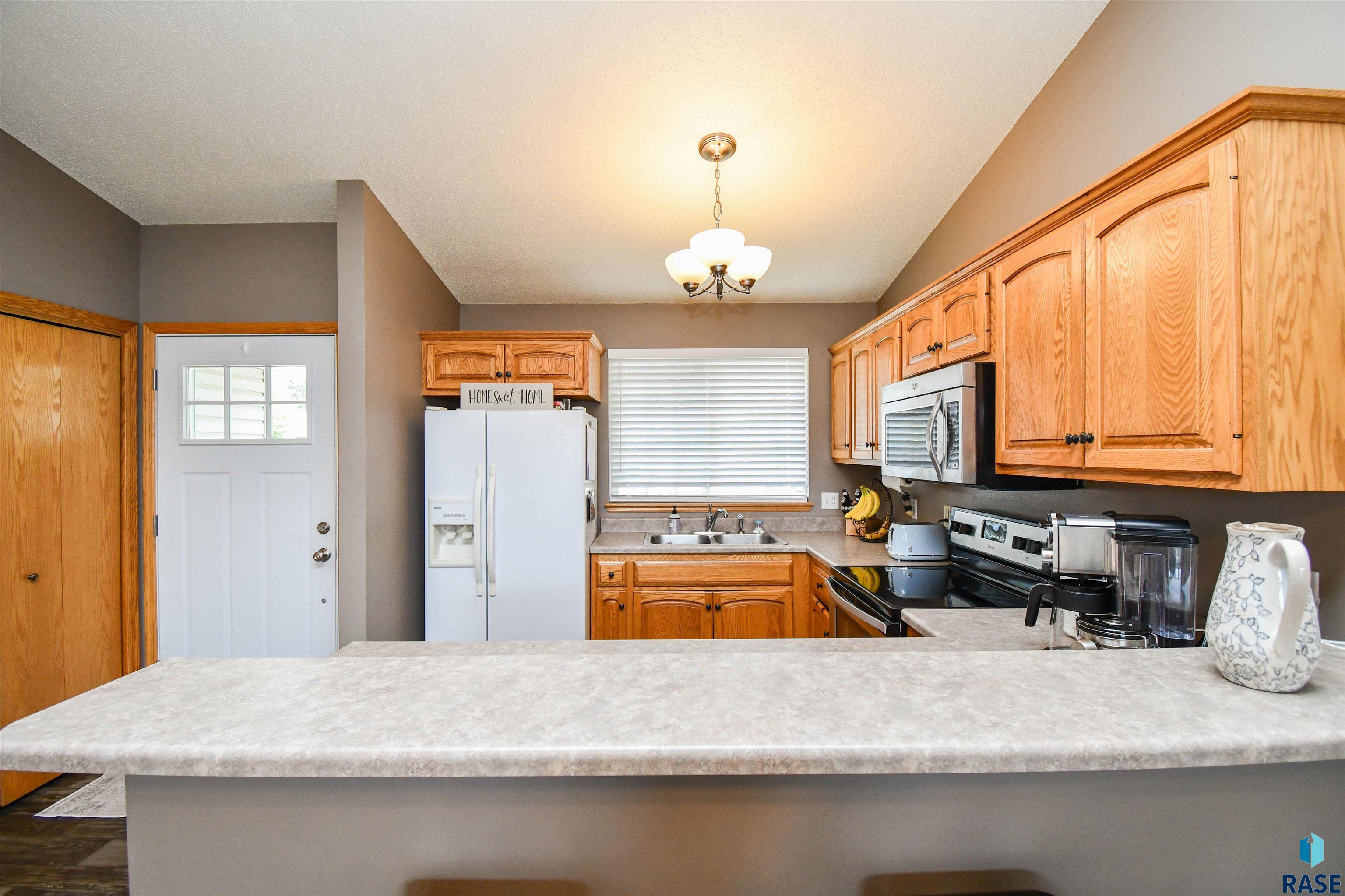 Sioux Falls, South Dakota 57110, United States, 2 Bedrooms Bedrooms, ,2 BathroomsBathrooms,Residential,Active,222885