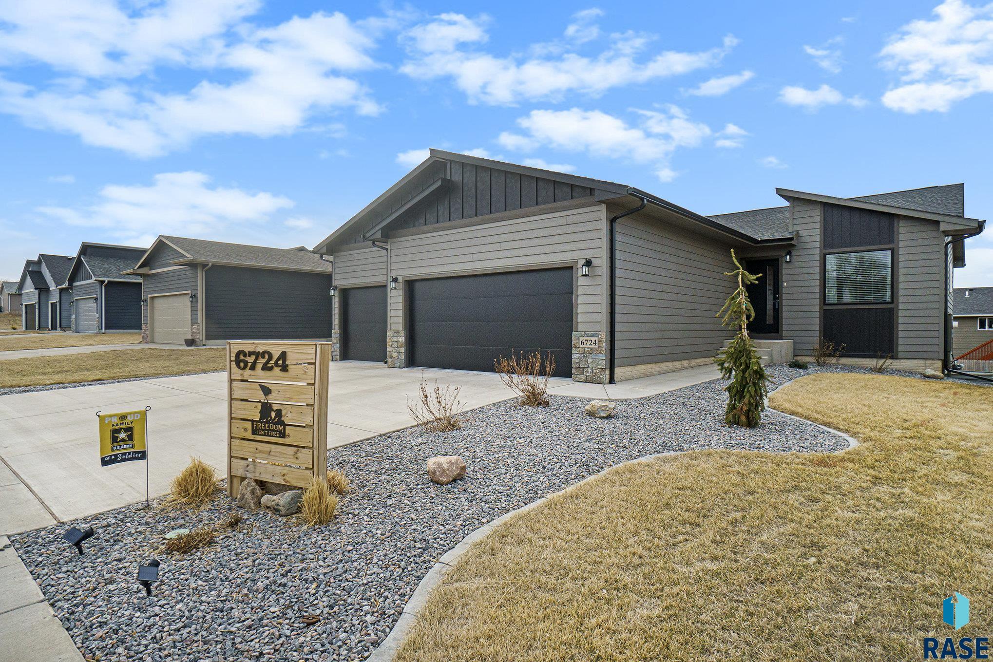 6724 W Viola Ct Court #49, Sioux Falls, New Jersey image 2