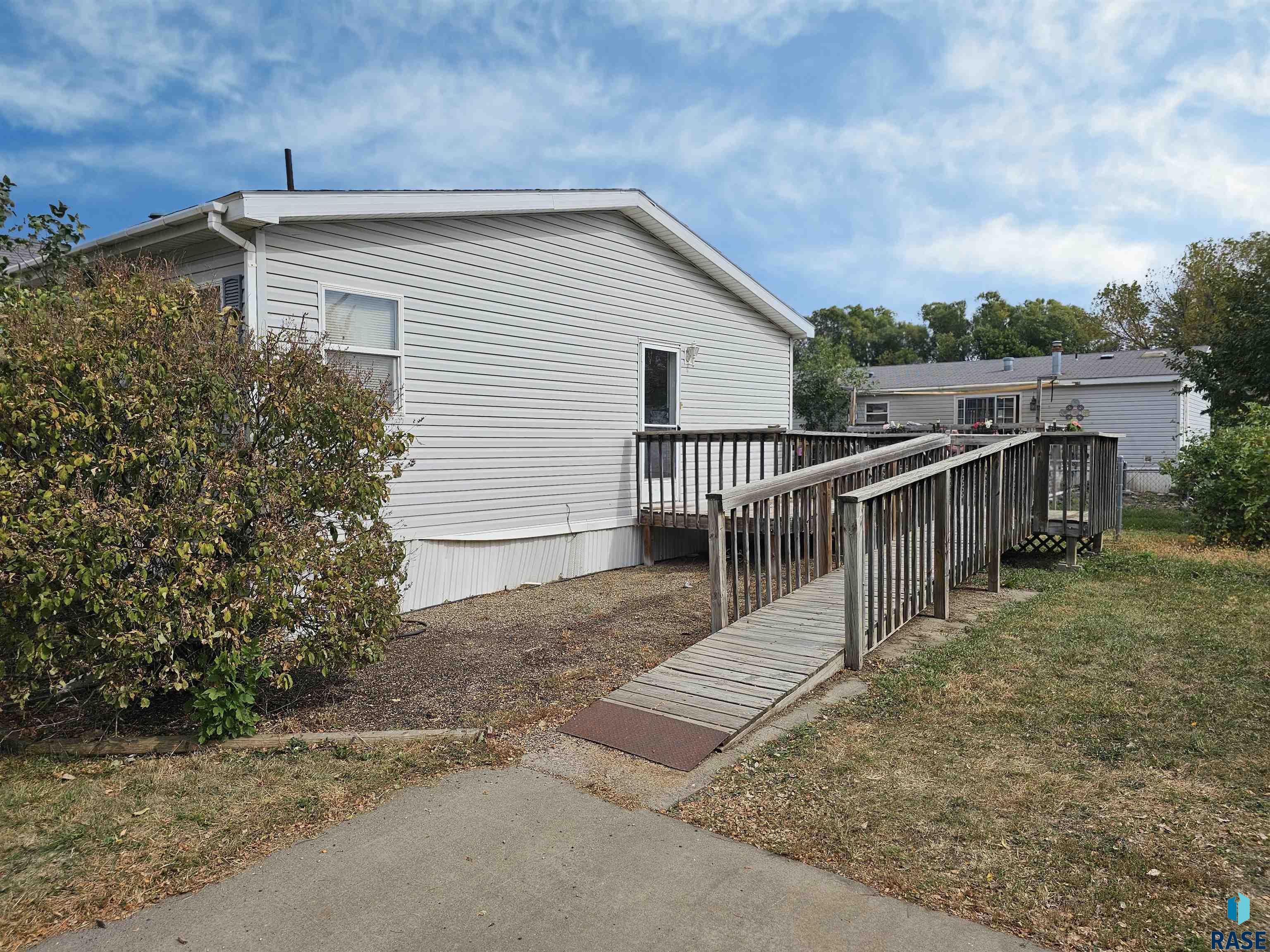 804 N Mallord Pl Place, Sioux Falls, South Dakota image 2