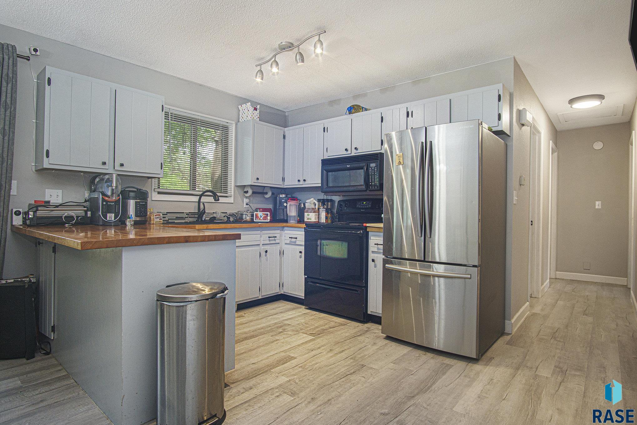 204 E Lotta St Street, Sioux Falls, New Jersey image 7
