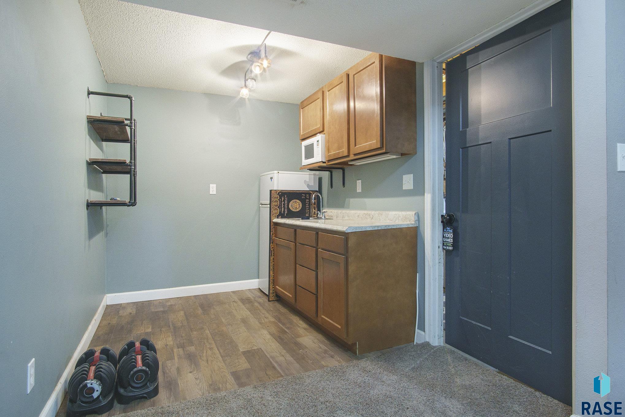 204 E Lotta St Street, Sioux Falls, New Jersey image 18