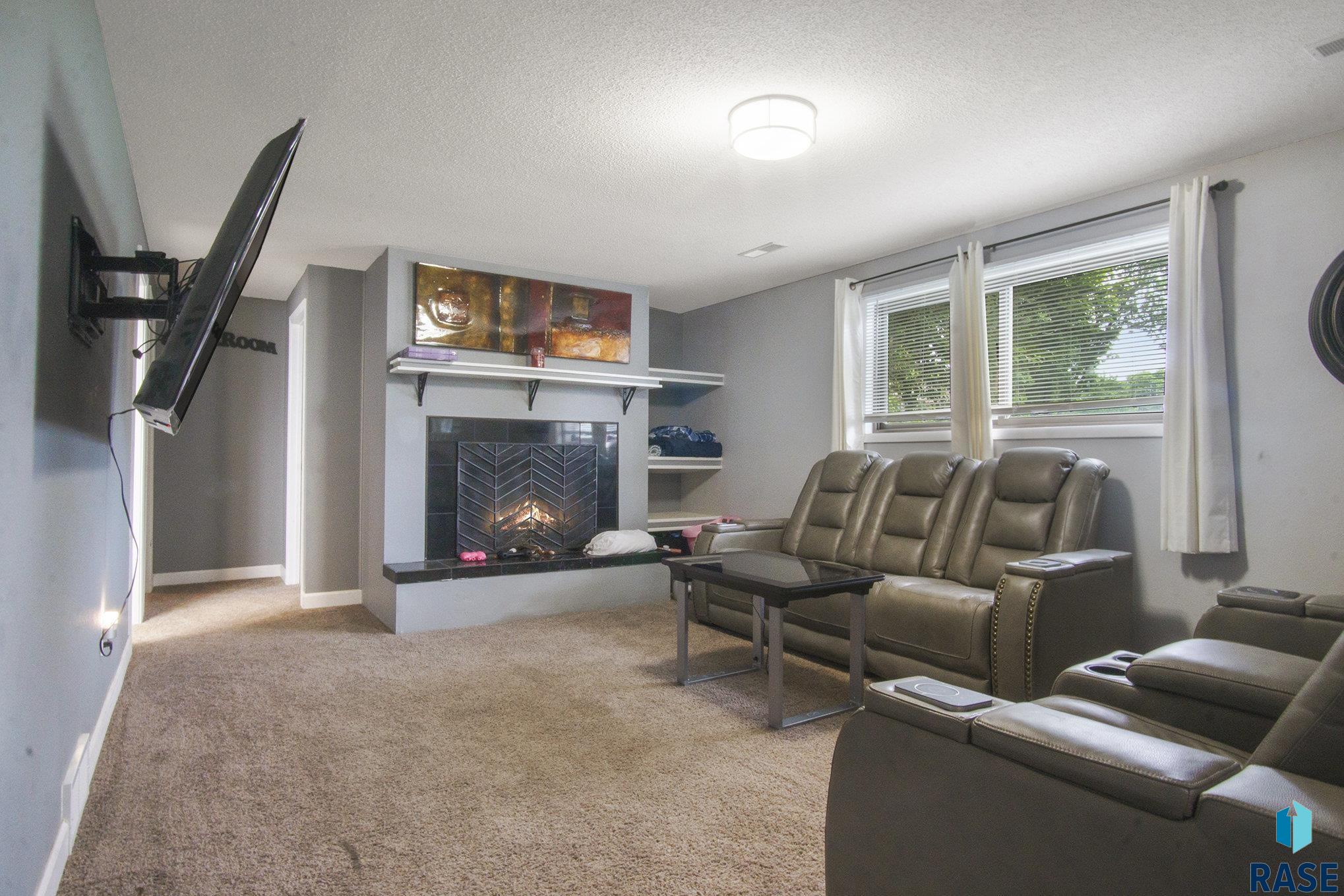 204 E Lotta St Street, Sioux Falls, New Jersey image 16