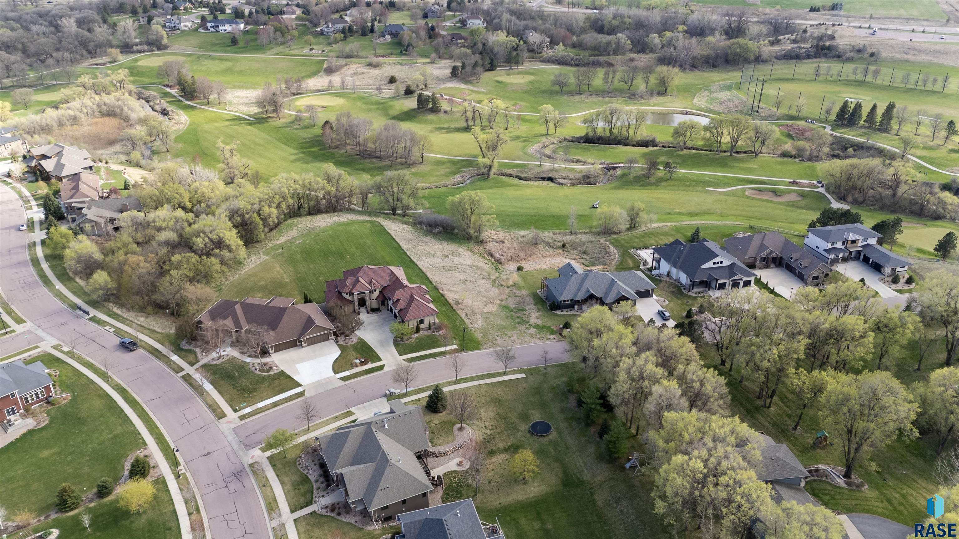 8701 E Torchwood Ln Lane, Sioux Falls, New Jersey image 3