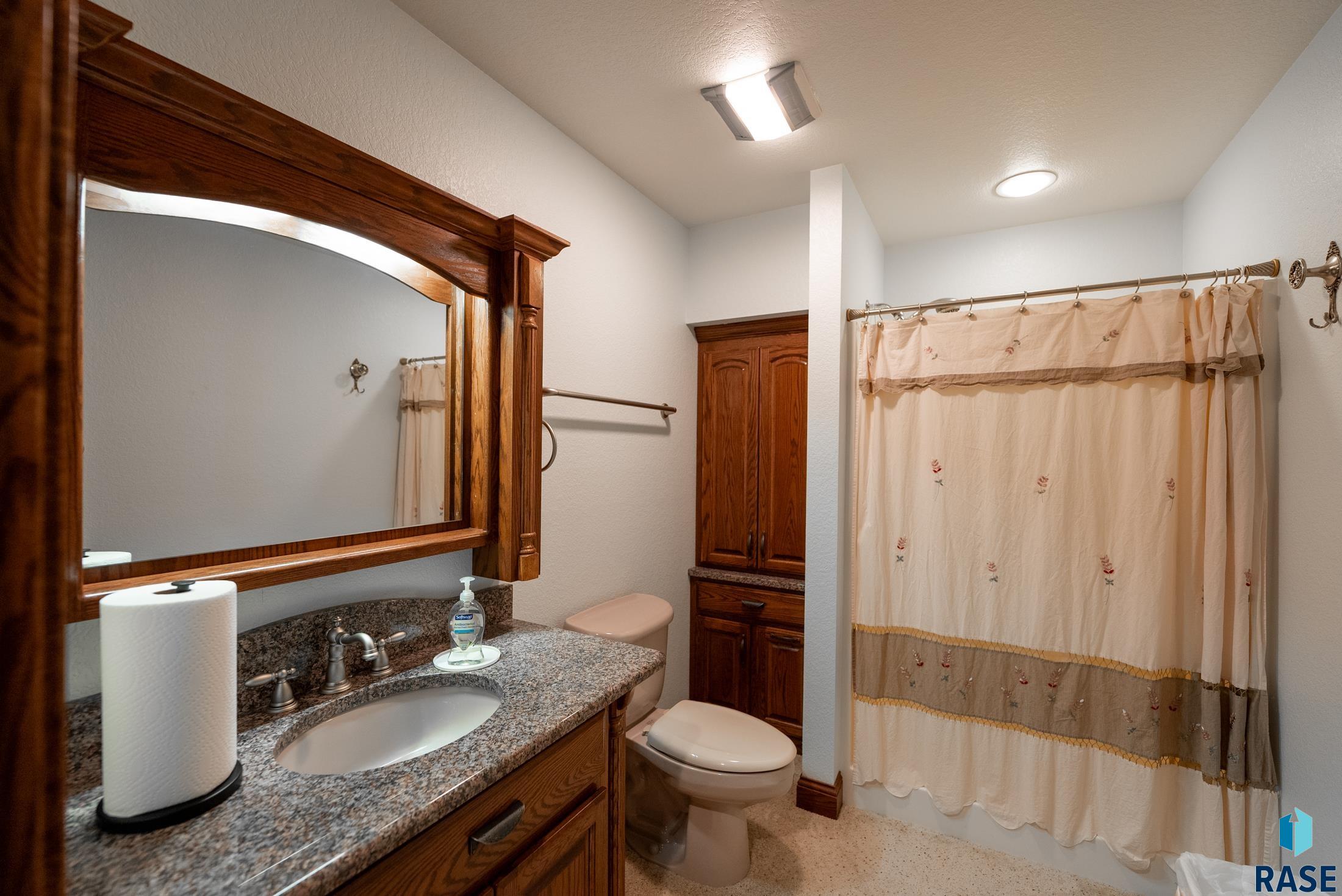 300 Calumet Cir Circle, Yankton, New Jersey image 35
