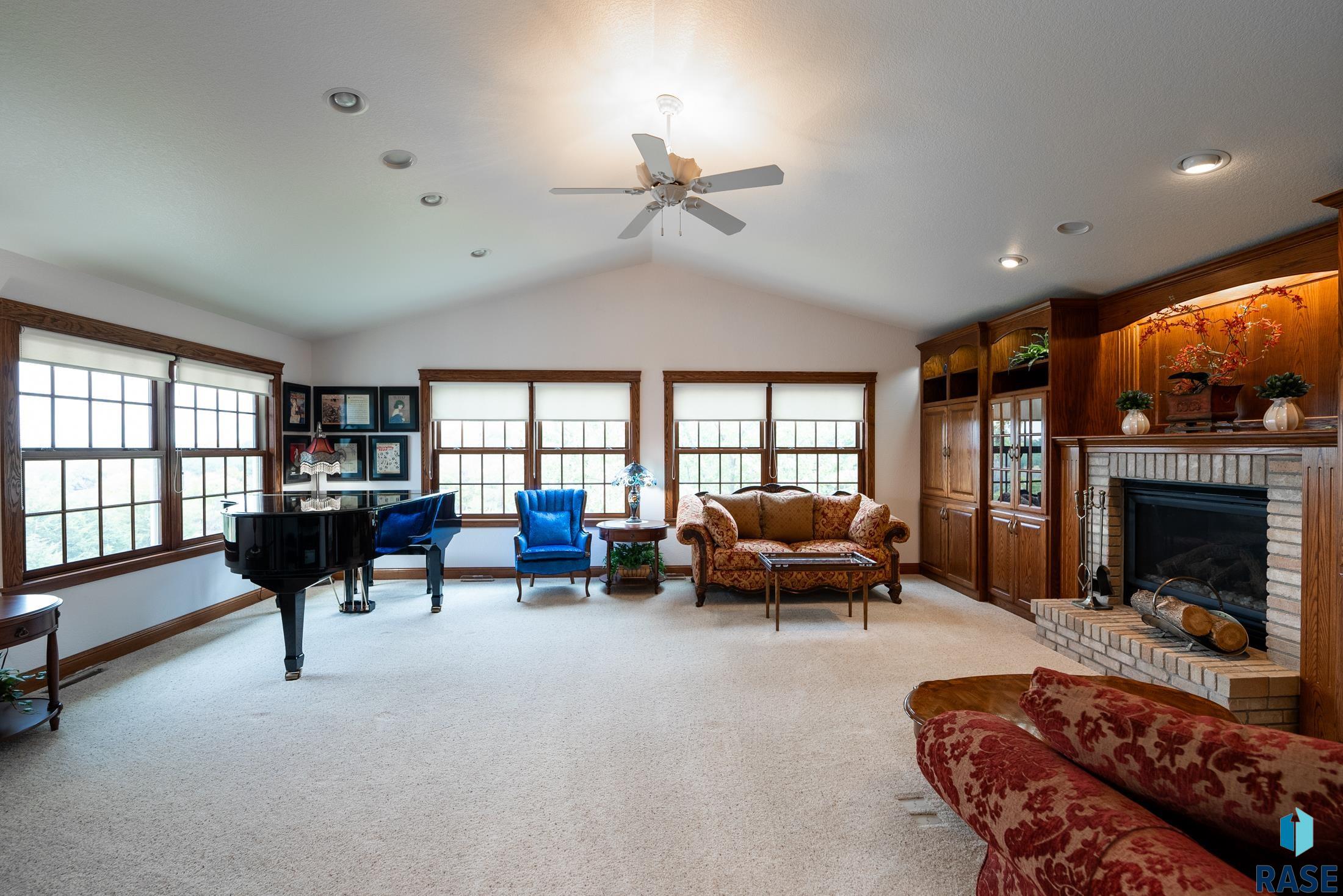 300 Calumet Cir Circle, Yankton, New Jersey image 18