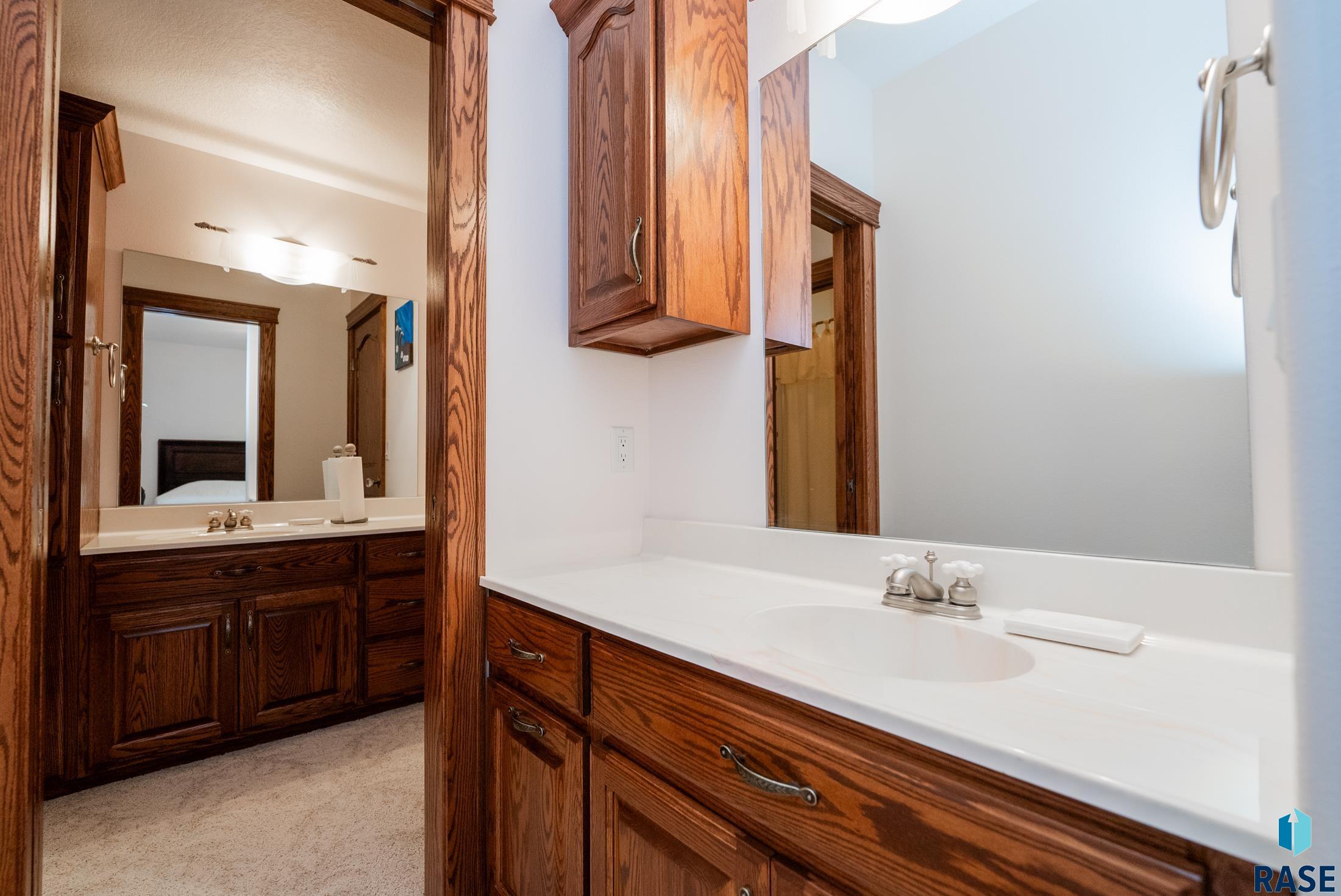 300 Calumet Cir Circle, Yankton, New Jersey image 31