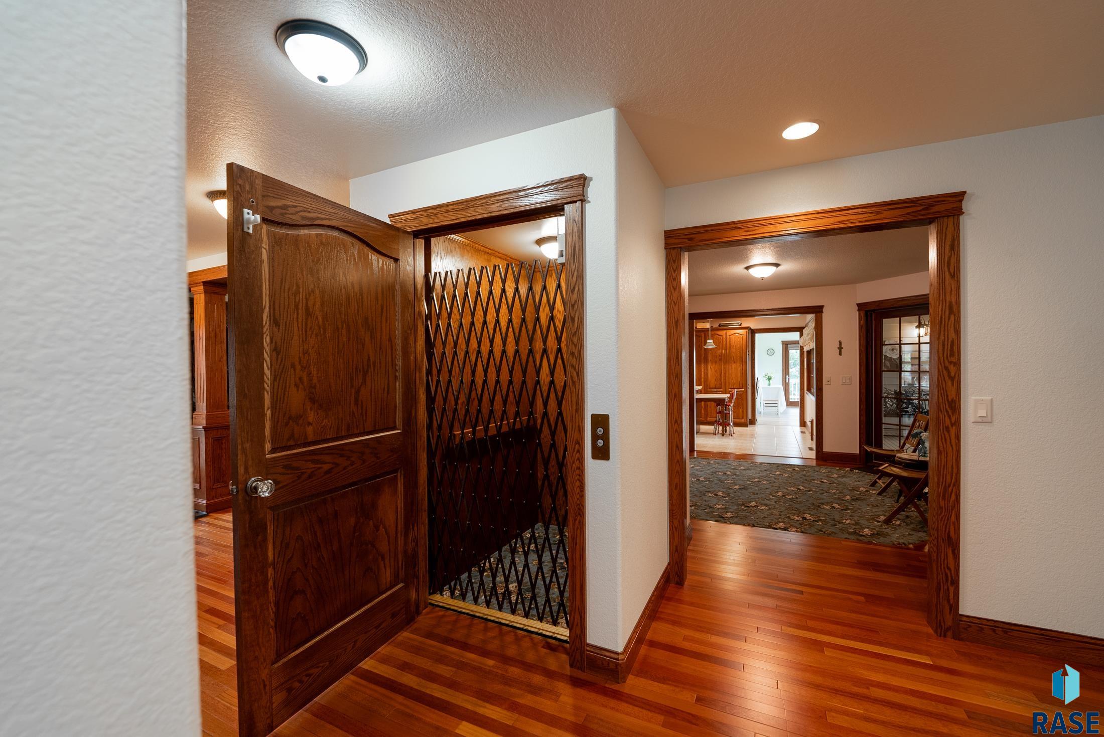 300 Calumet Cir Circle, Yankton, New Jersey image 11