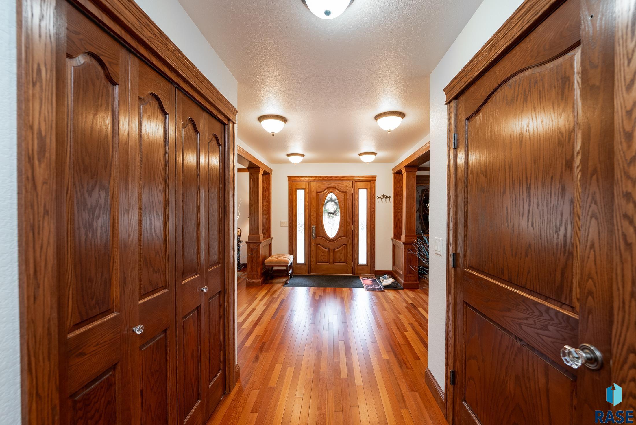 300 Calumet Cir Circle, Yankton, New Jersey image 10