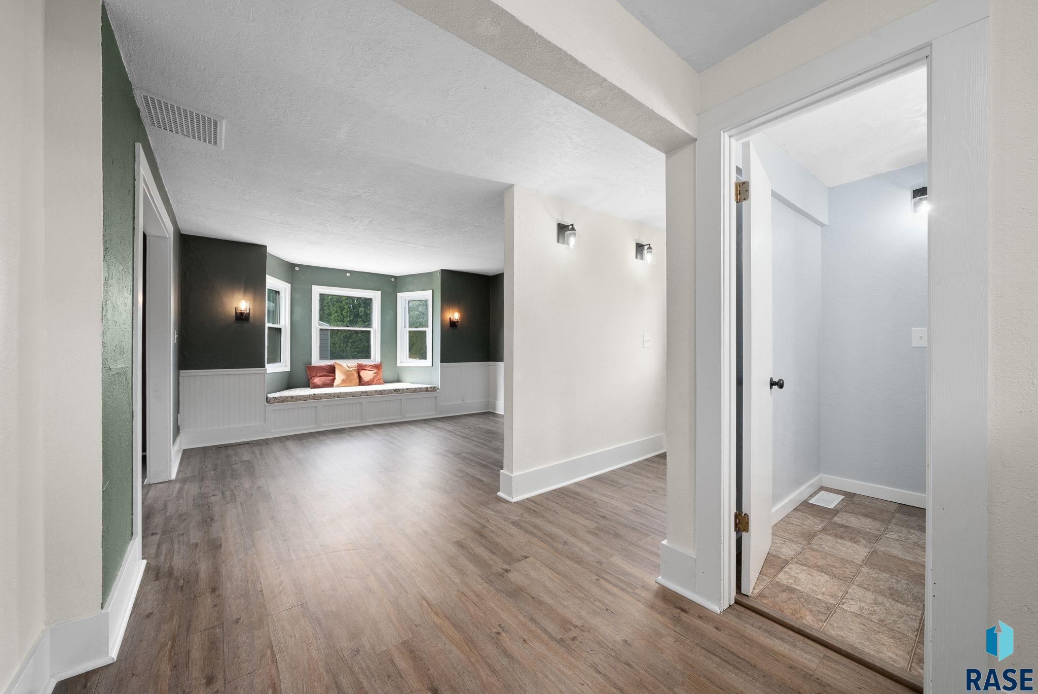 606 N 3rd St Street, Beresford, South Dakota image 27