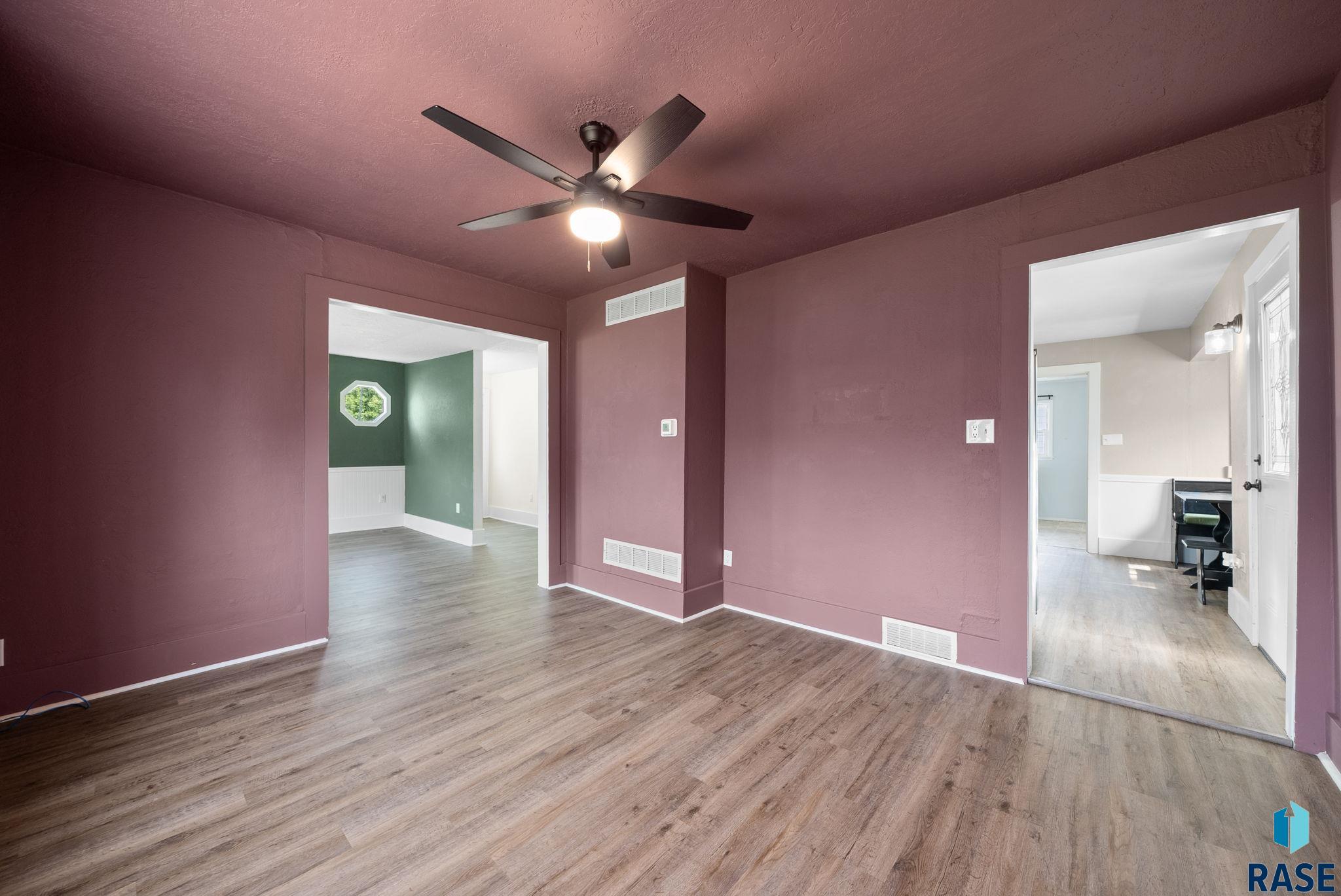606 N 3rd St Street, Beresford, South Dakota image 16