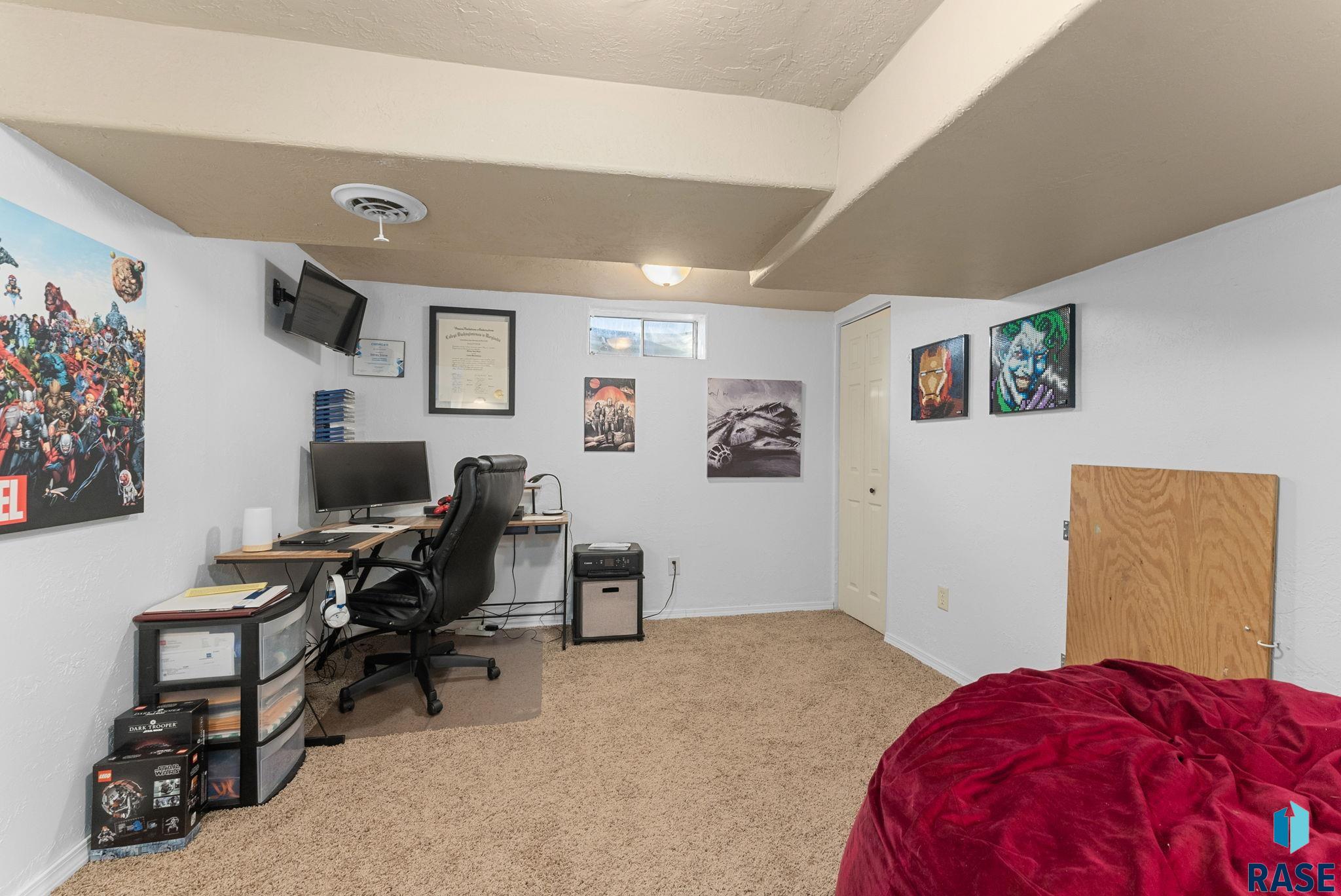 606 N 3rd St Street, Beresford, South Dakota image 46
