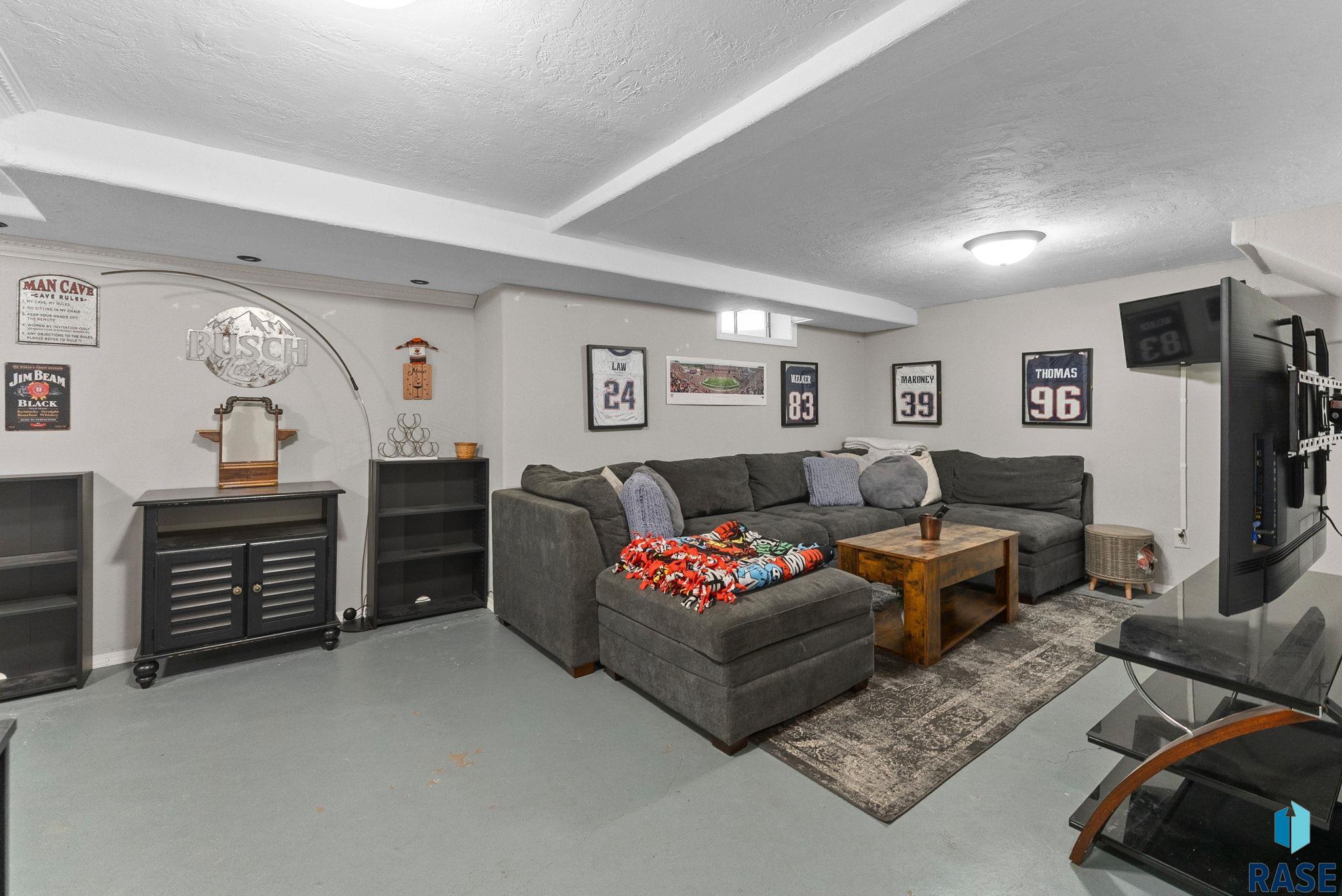 606 N 3rd St Street, Beresford, South Dakota image 41