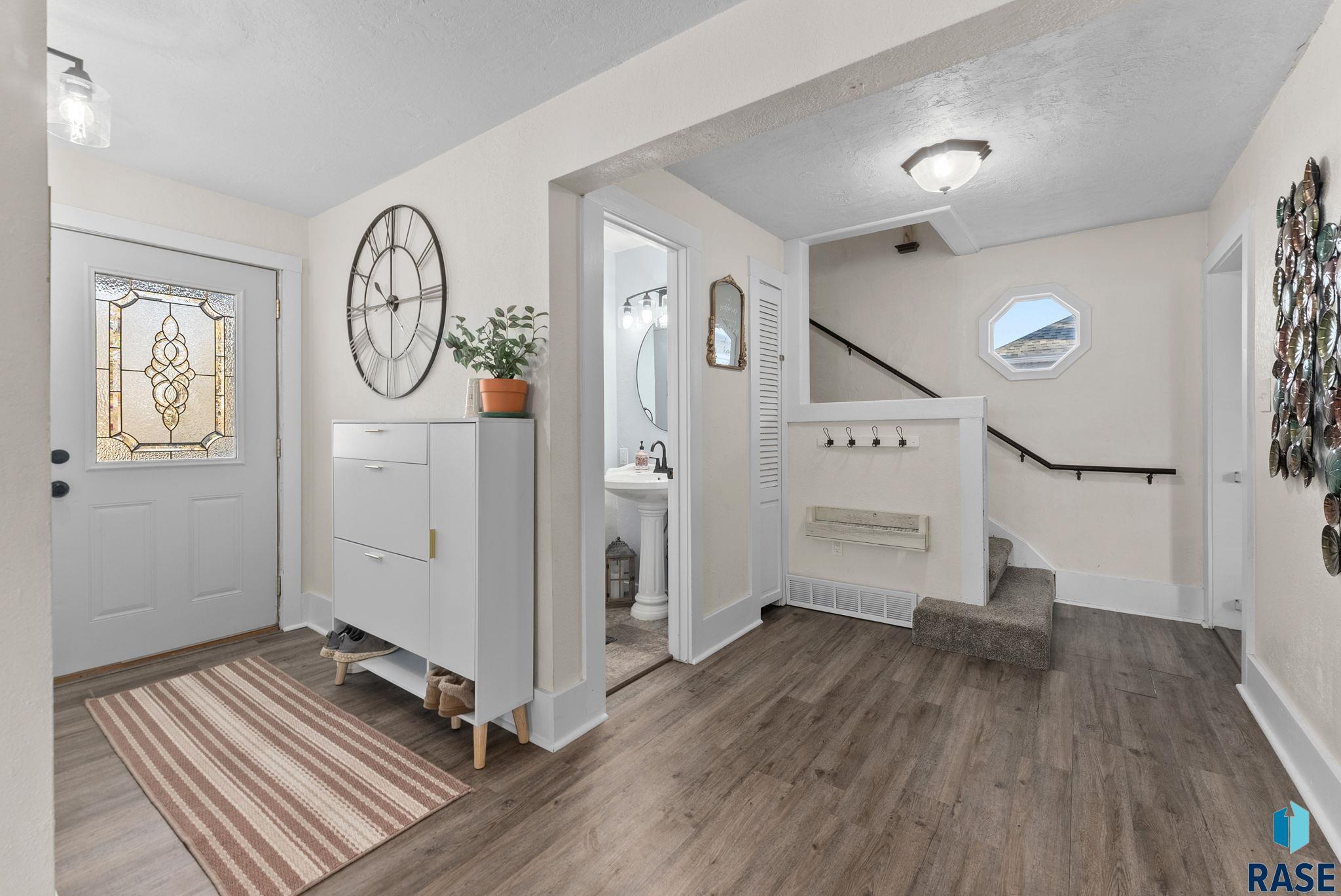 606 N 3rd St Street, Beresford, South Dakota image 25