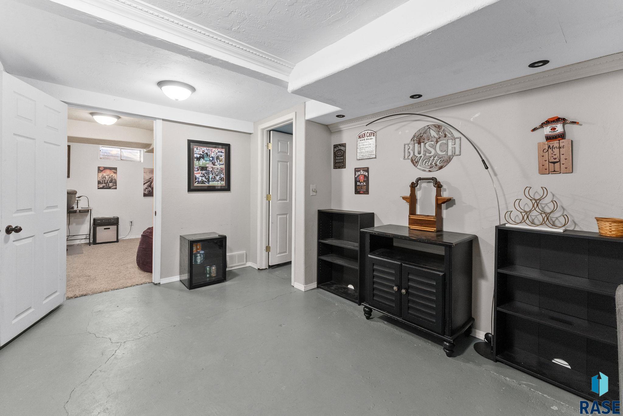 606 N 3rd St Street, Beresford, South Dakota image 42