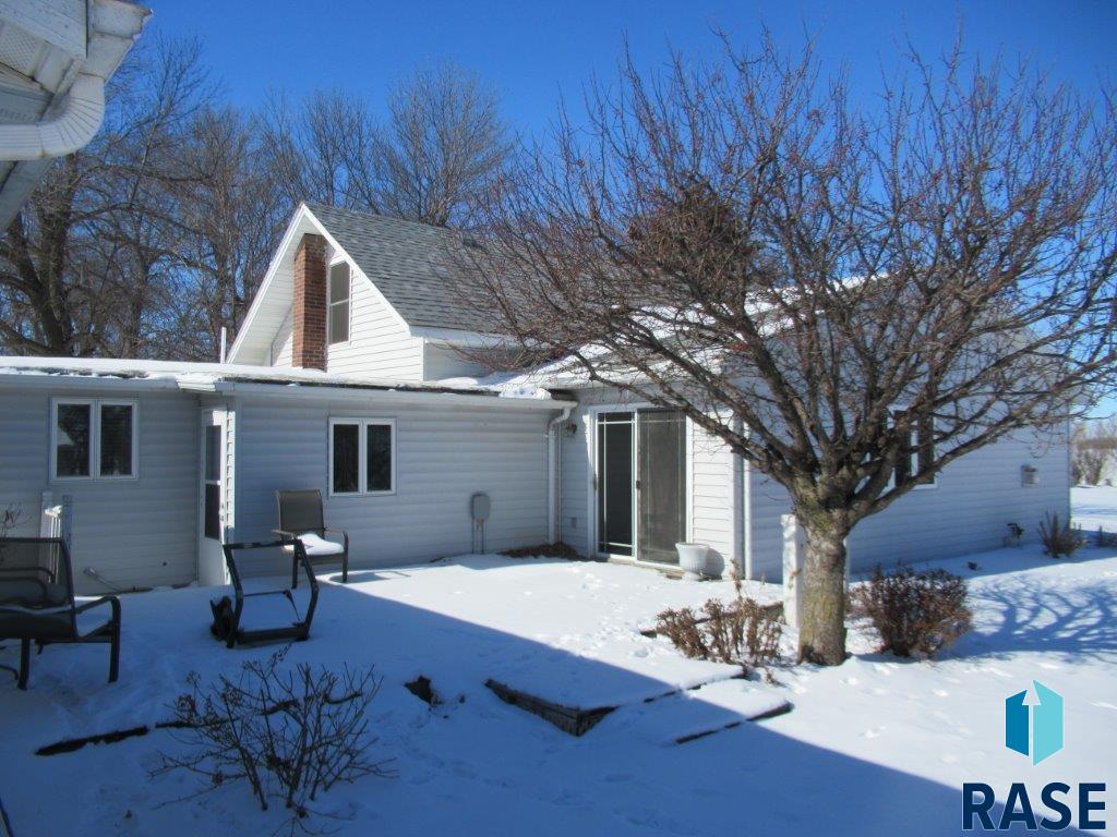 200 N Main Ave Avenue, Hills, Minnesota image 4