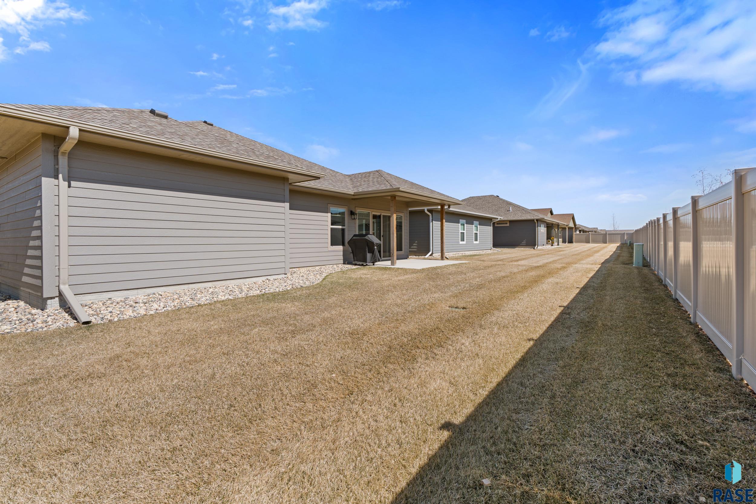 8817 W Windmill Ridge St Street, Sioux Falls, New Jersey image 33