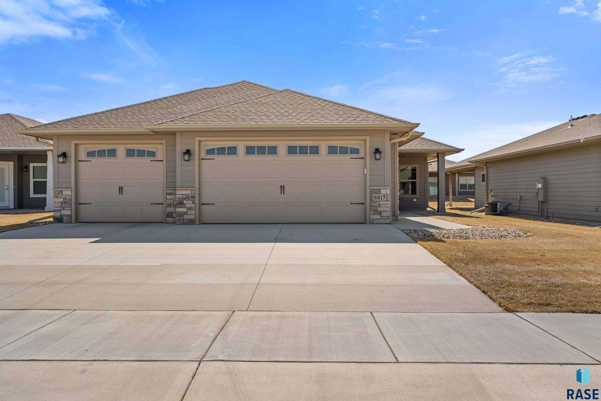 8817 W Windmill Ridge St Street, Sioux Falls, New Jersey image 1