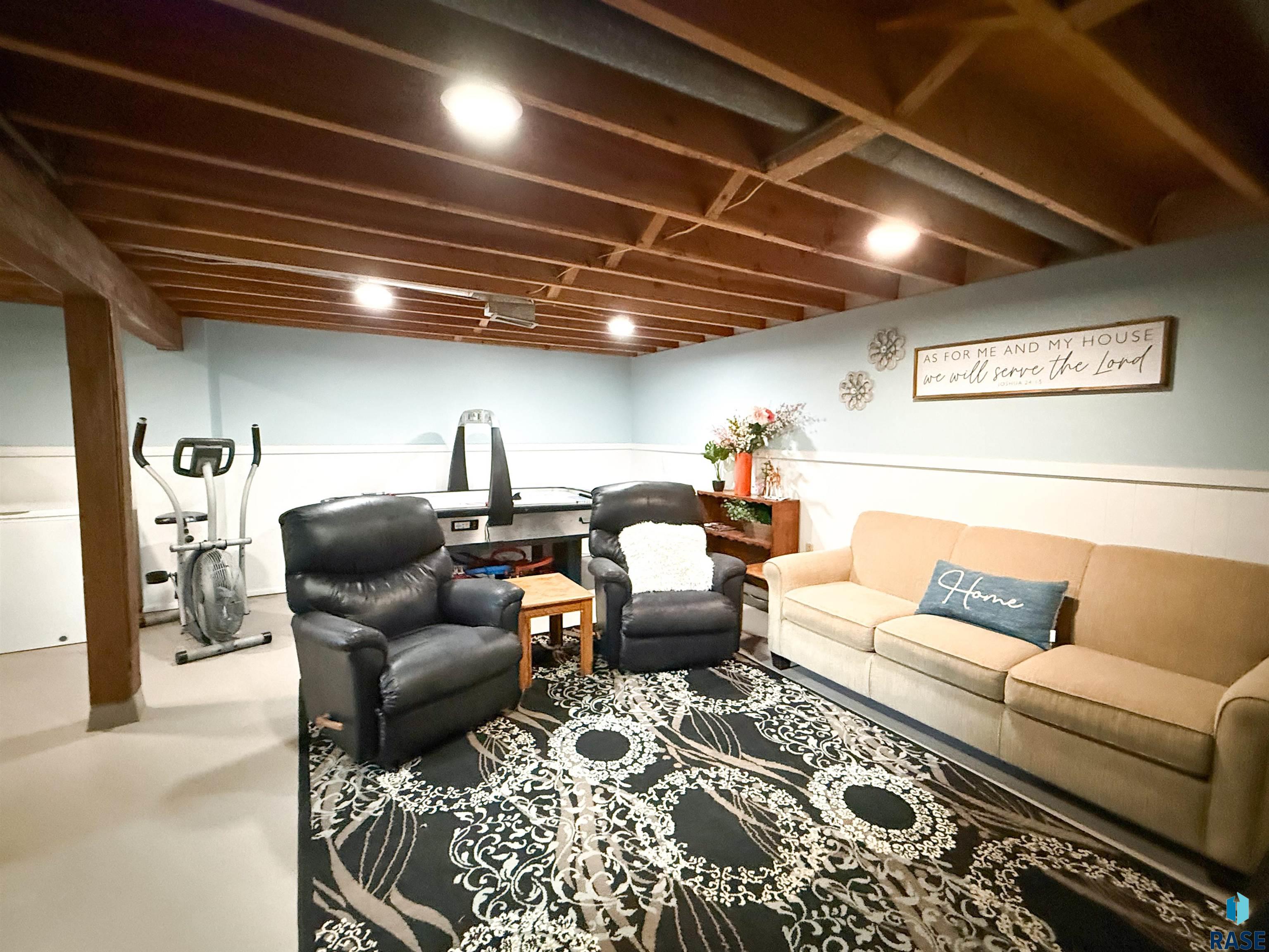 936 Ne 6th St Street, Madison, New Jersey image 27
