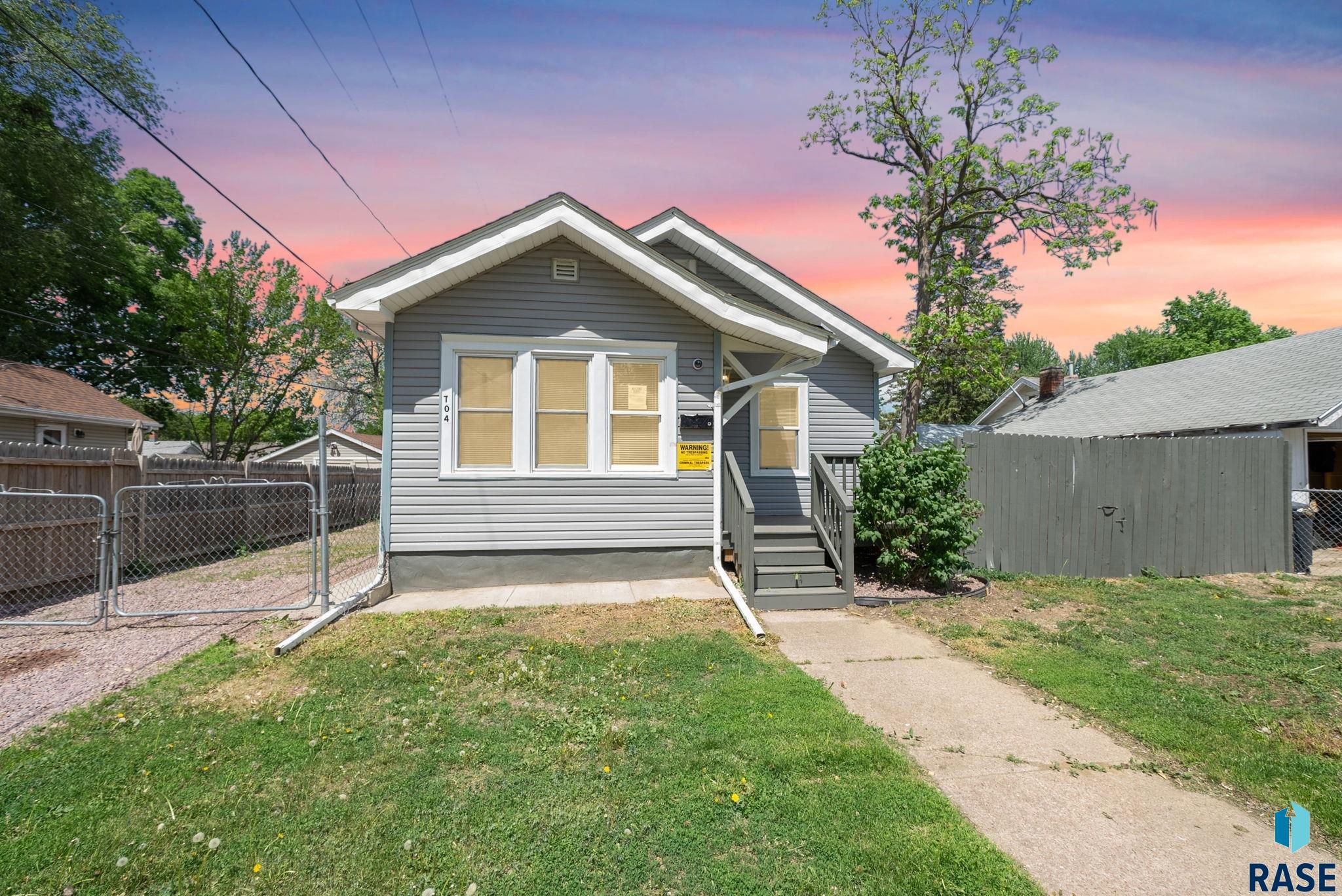 704 W 2nd St Street, Sioux Falls, New Jersey image 1