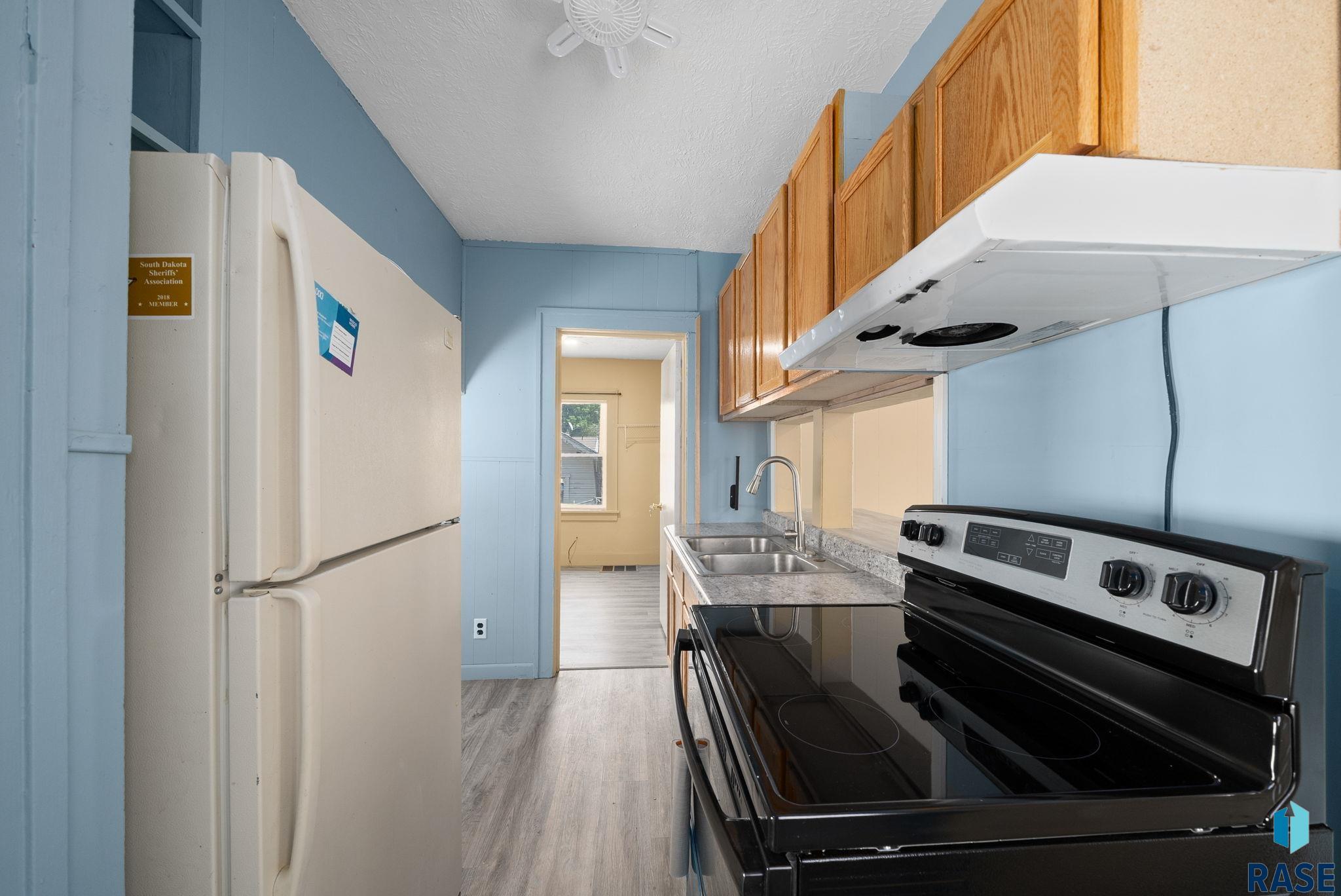 704 W 2nd St Street, Sioux Falls, New Jersey image 16