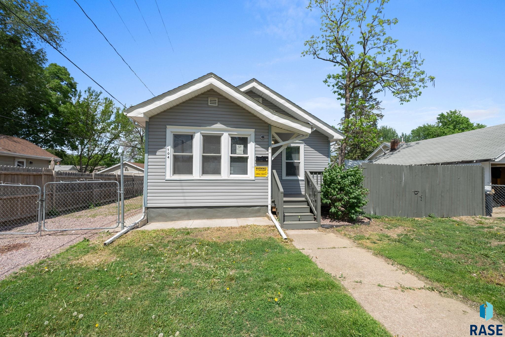 704 W 2nd St Street, Sioux Falls, New Jersey image 3