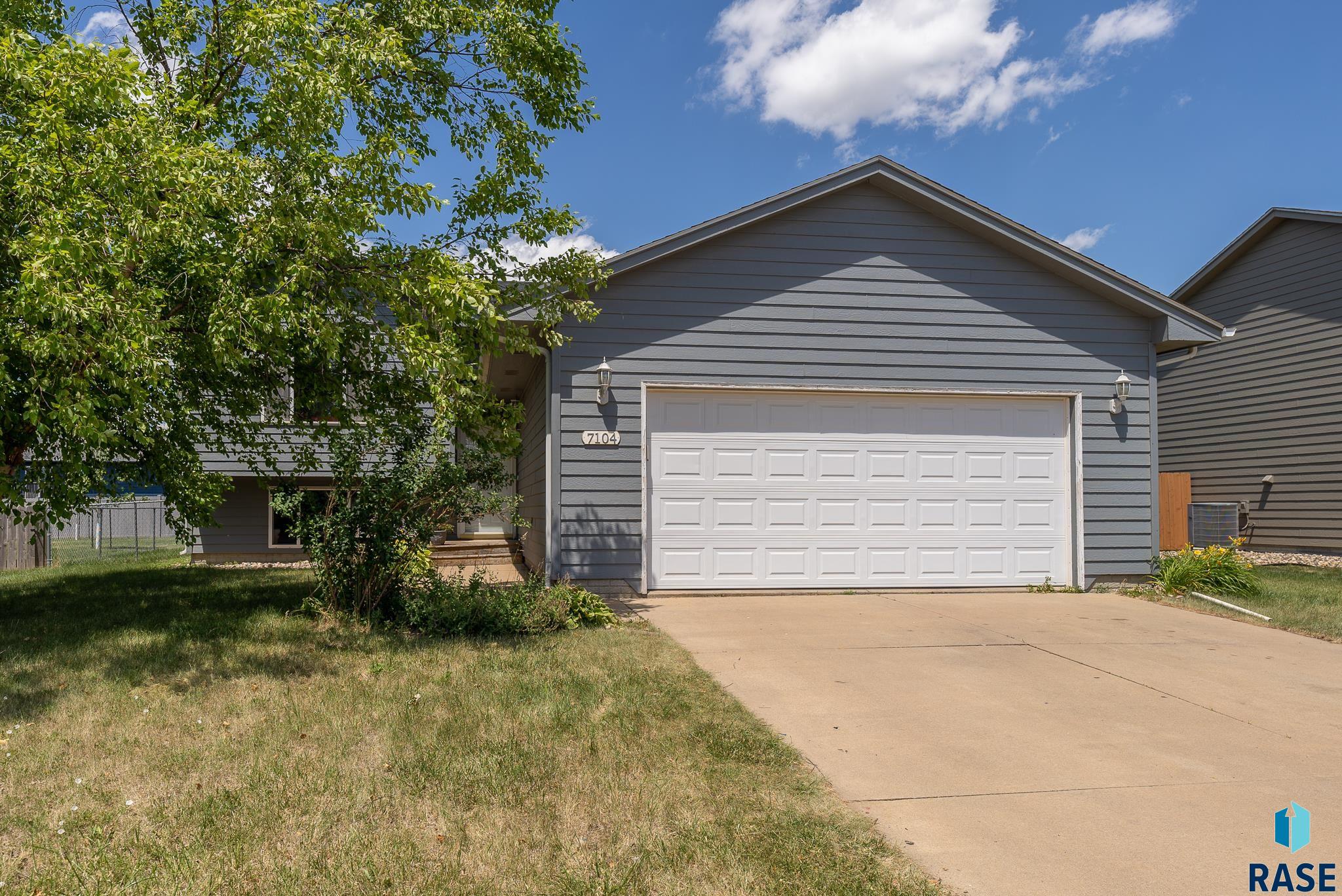 7104 W 68th St Street, Sioux Falls, South Dakota image 33