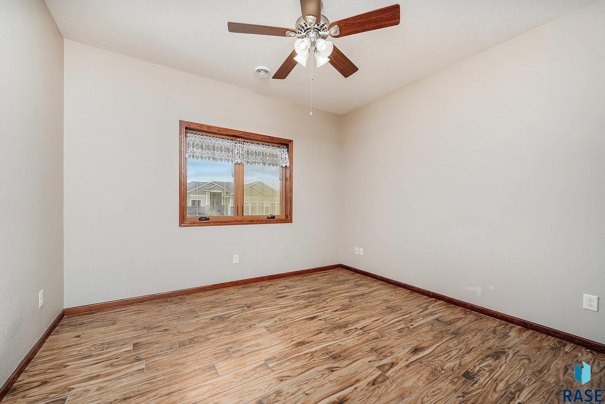 1909 S Firefly Dr Drive, Sioux Falls, South Dakota image 27