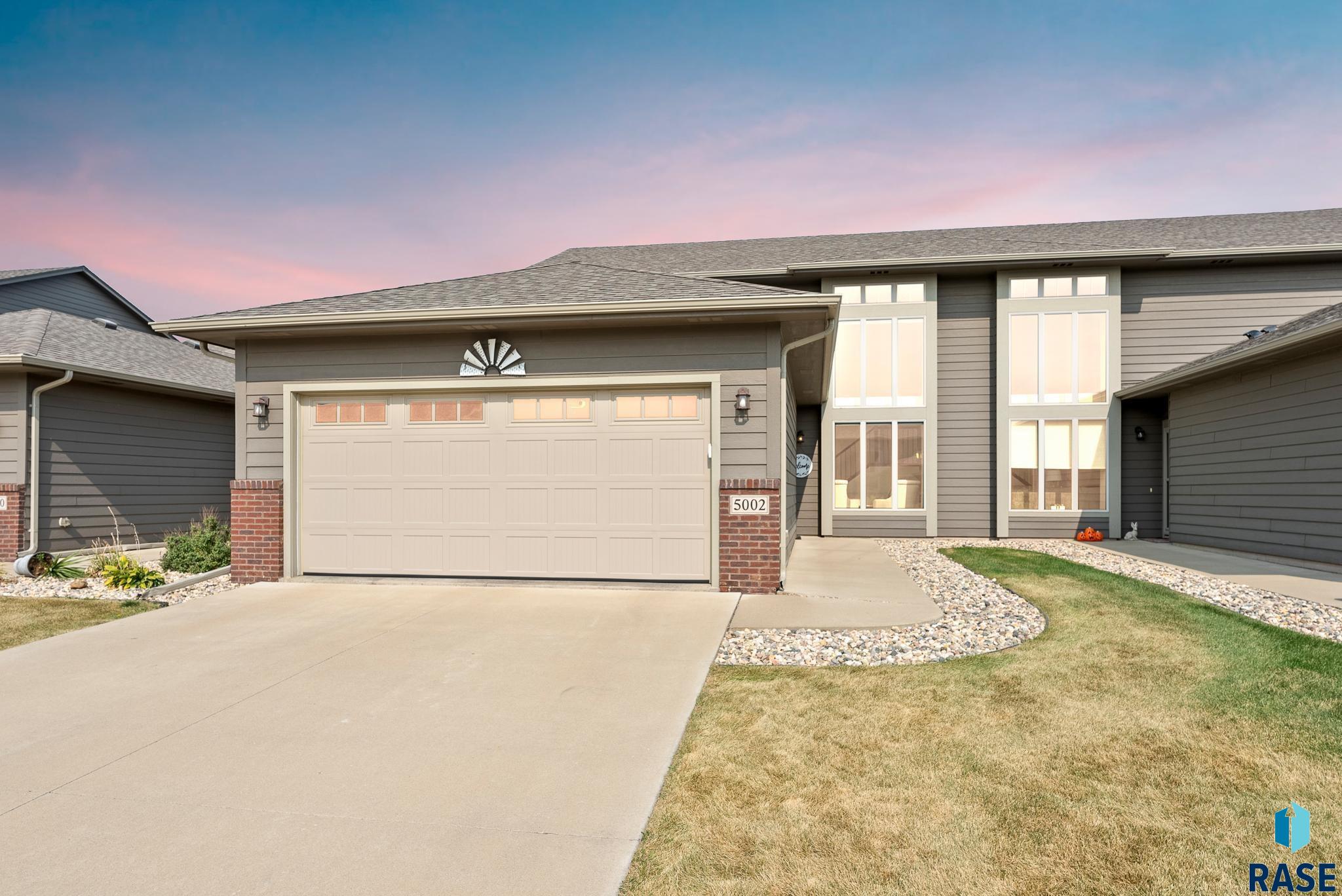 5002 E 63rd St Street, Sioux Falls, South Dakota image 1