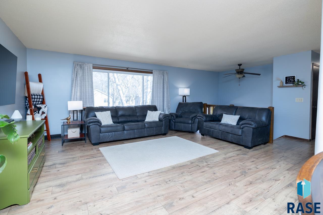 5805 W 36th St Street, Sioux Falls, South Dakota image 2