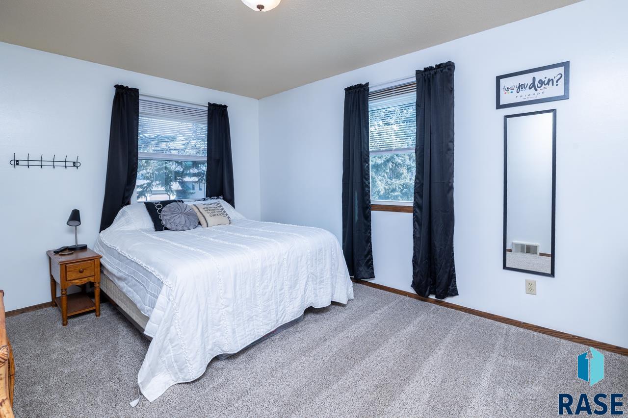 5805 W 36th St Street, Sioux Falls, South Dakota image 10