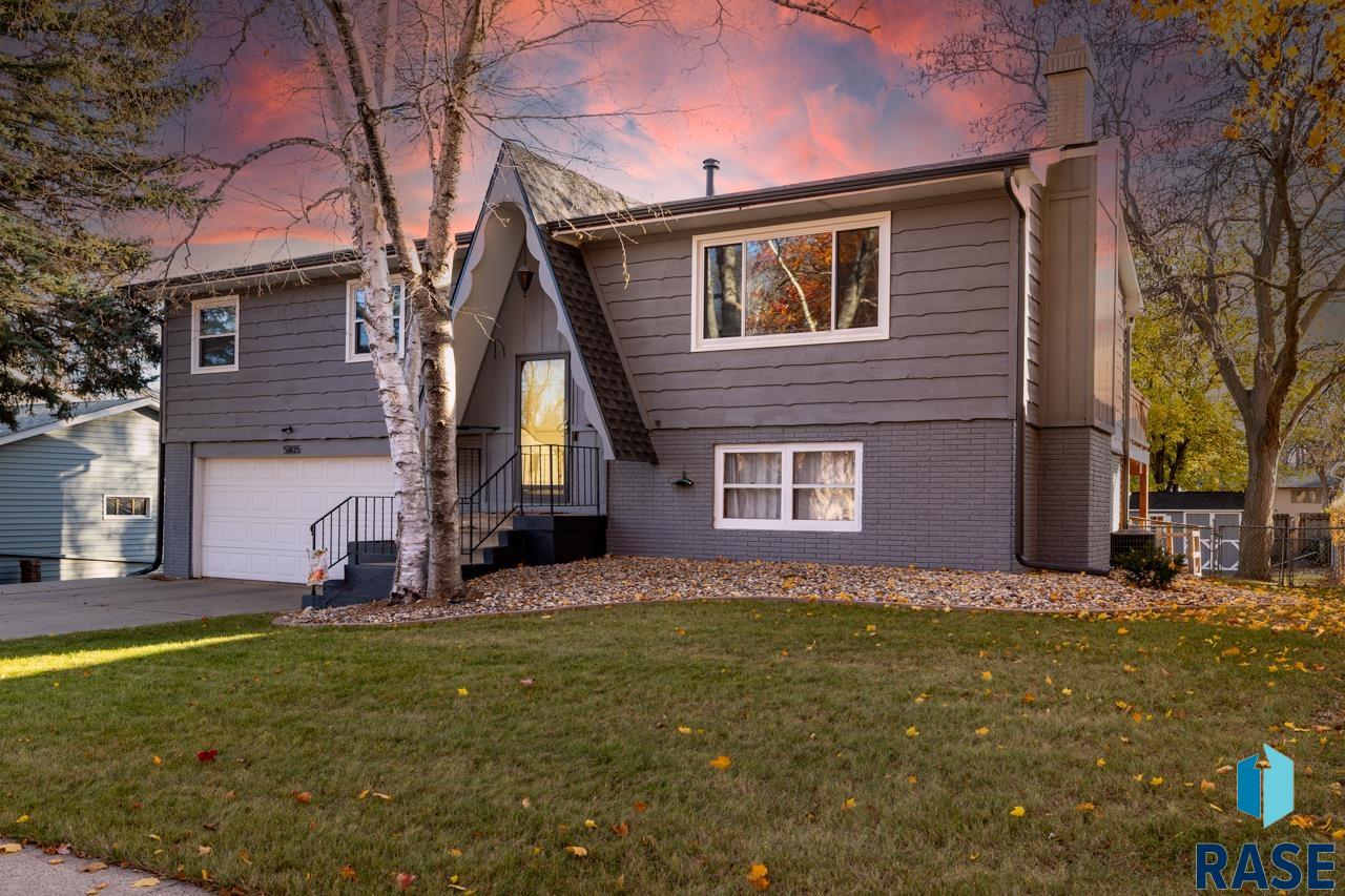 5805 W 36th St Street, Sioux Falls, South Dakota image 1