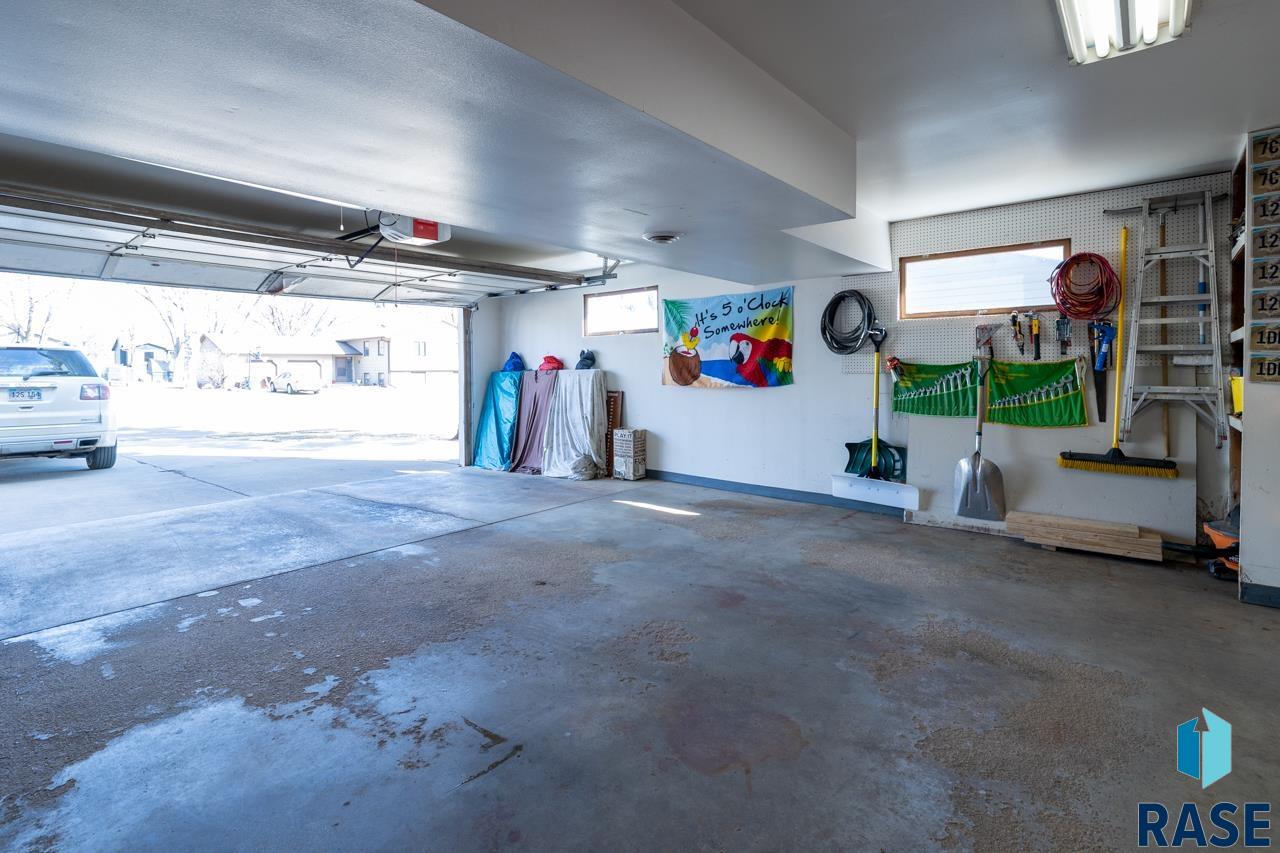 5805 W 36th St Street, Sioux Falls, South Dakota image 20