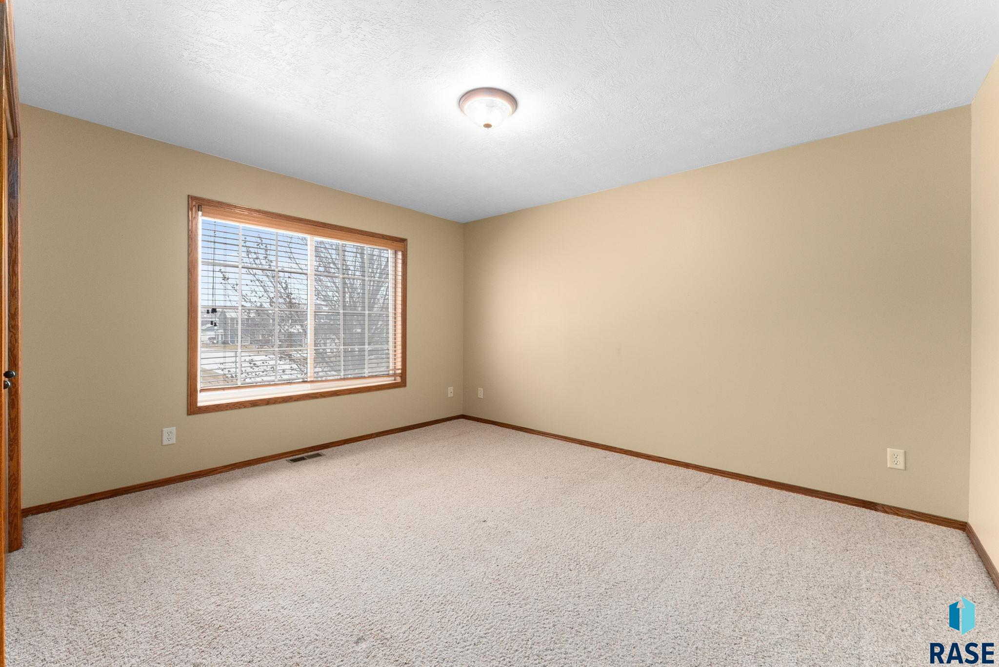 1504 N Conifer Pl Place #43, Sioux Falls, South Dakota image 9