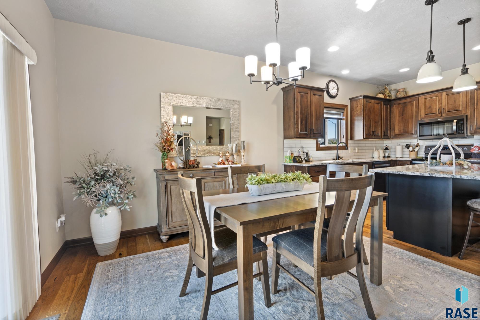 4324 N Knob Hill Ct Court, Sioux Falls, South Dakota image 10