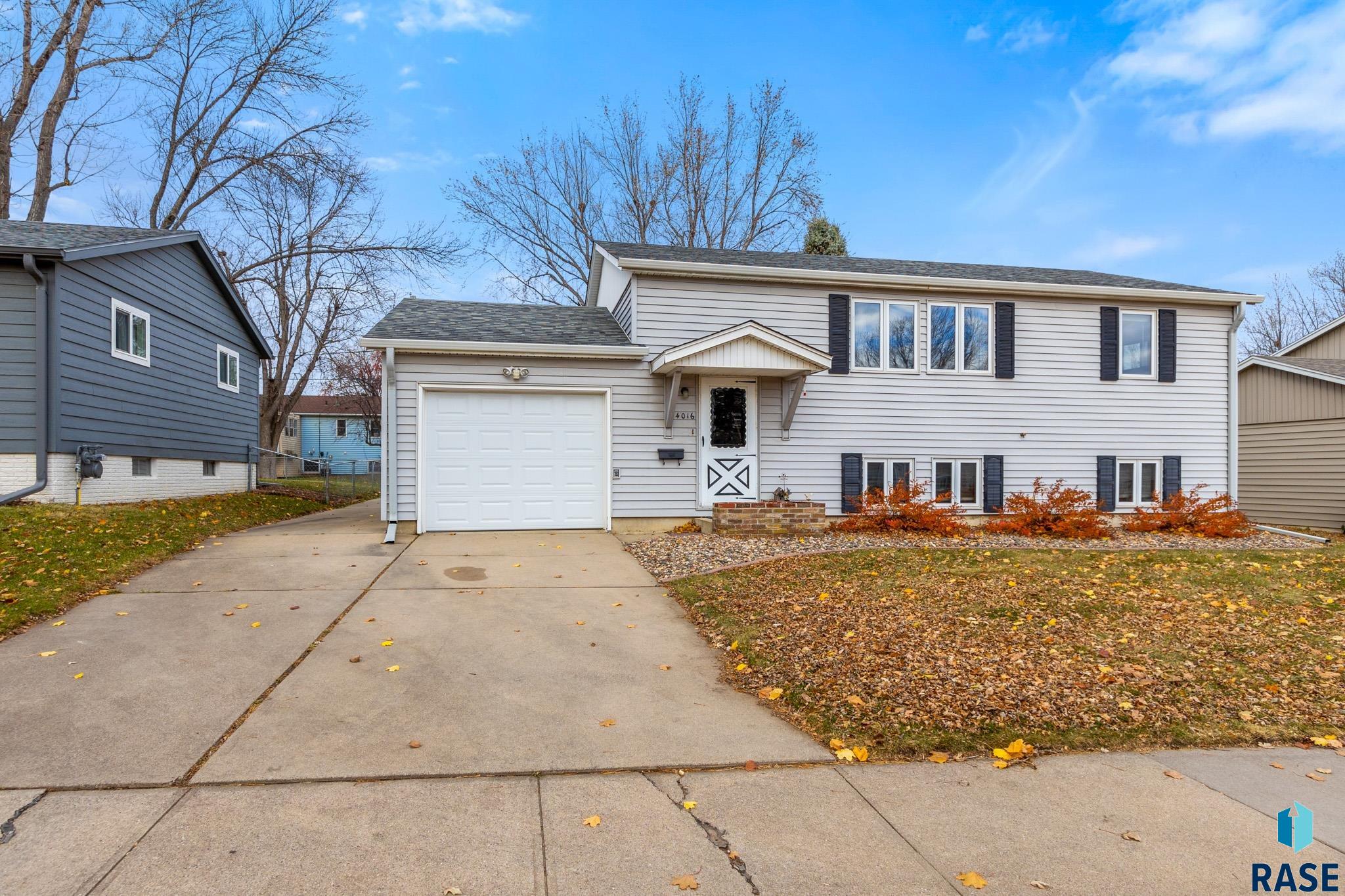 4016 E Claudette Dr Drive, Sioux Falls, South Dakota image 1