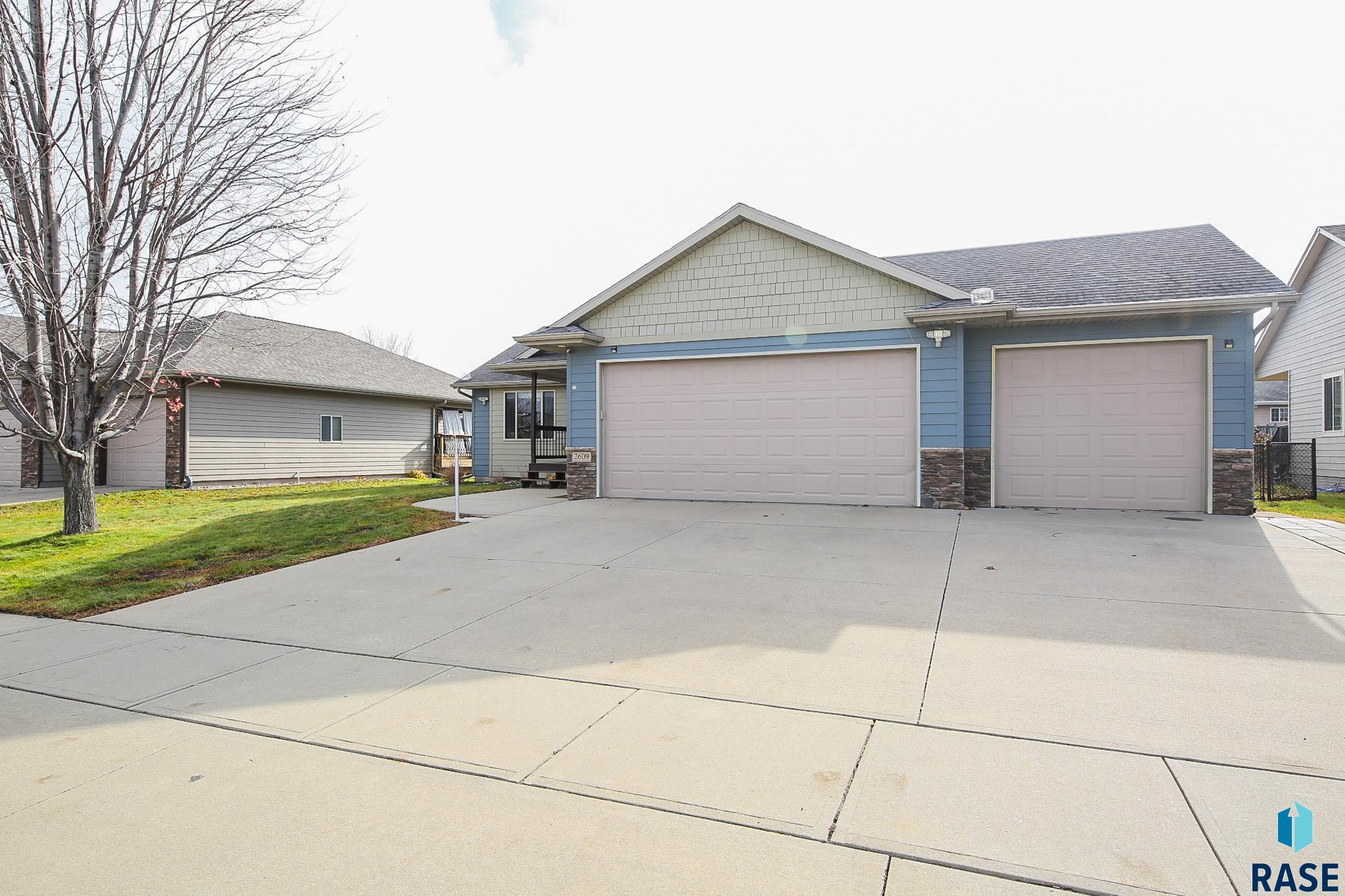 2609 E Sunflower St Street, Brandon, South Dakota image 34